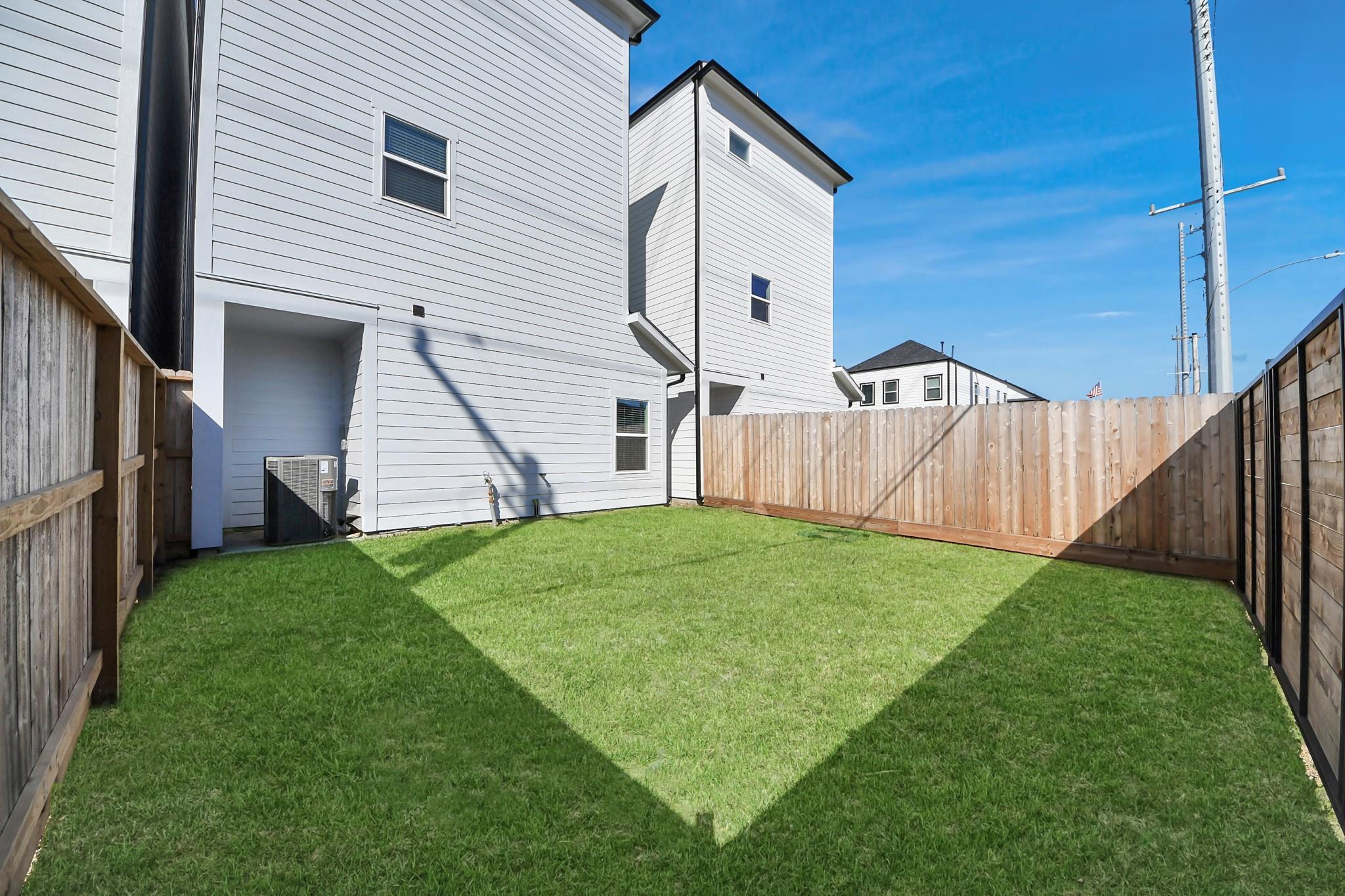 1104 Mansfield Street Unit: E
