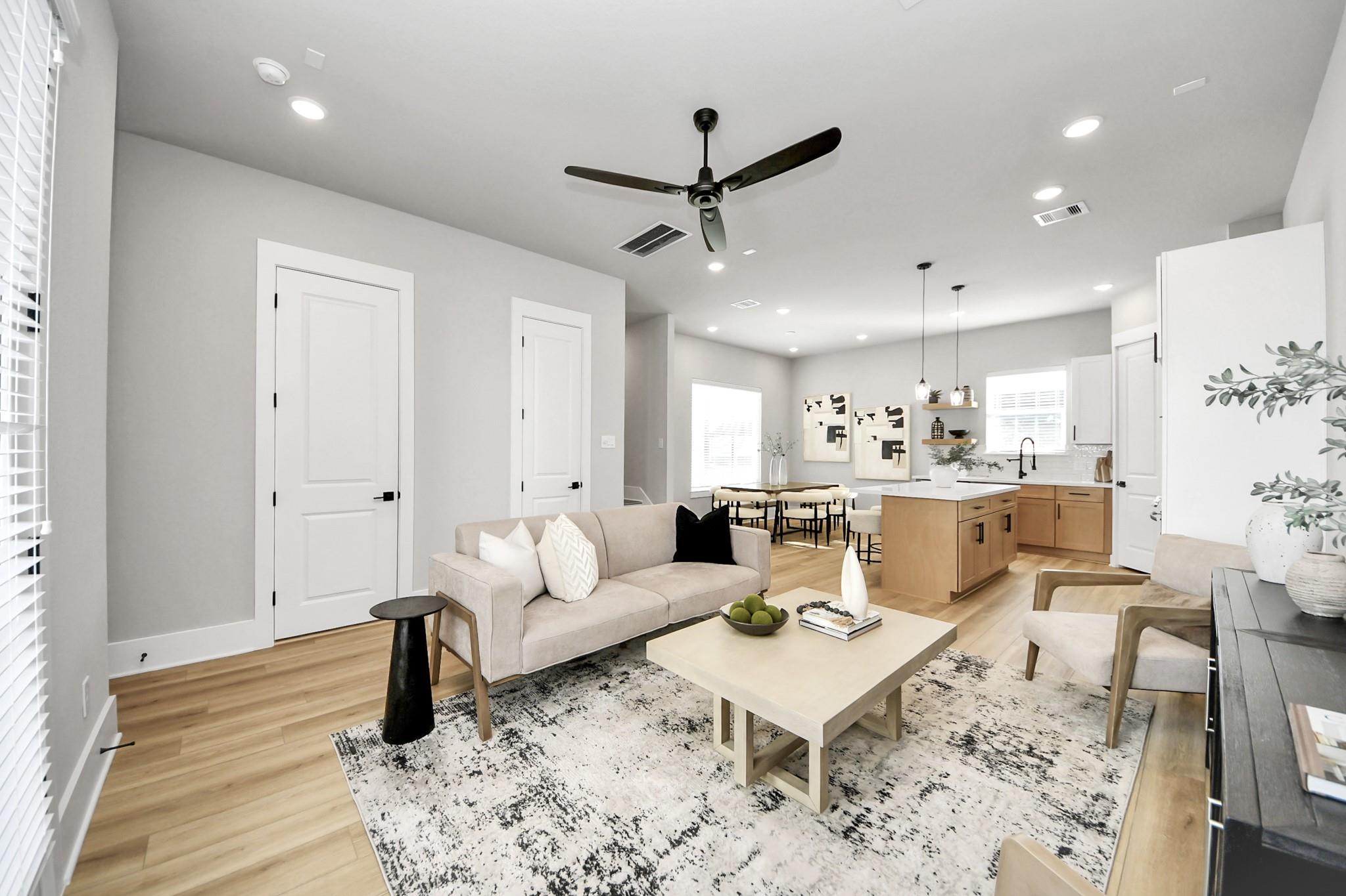 1104 Mansfield Street Unit: E