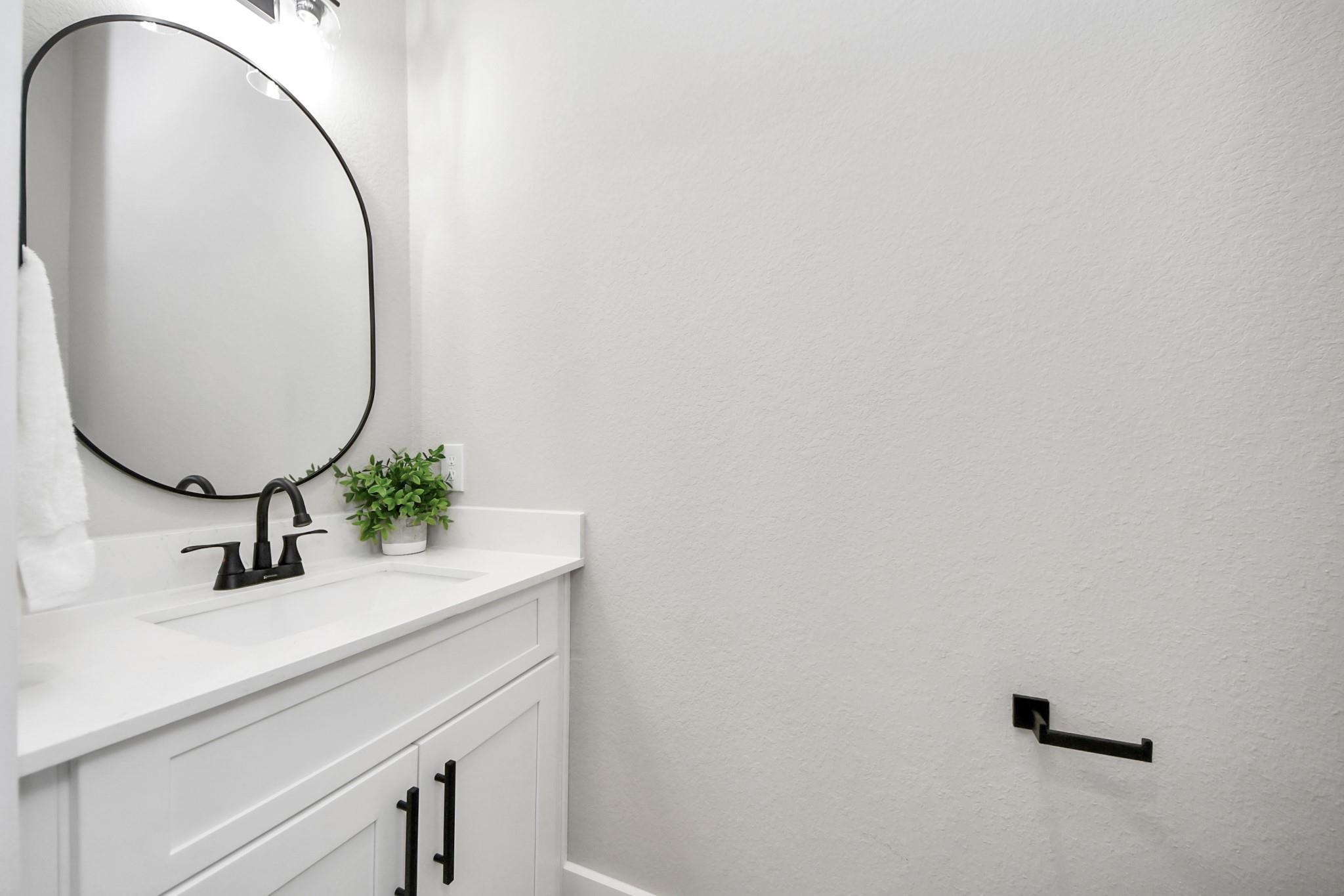 1104 Mansfield Street Unit: E