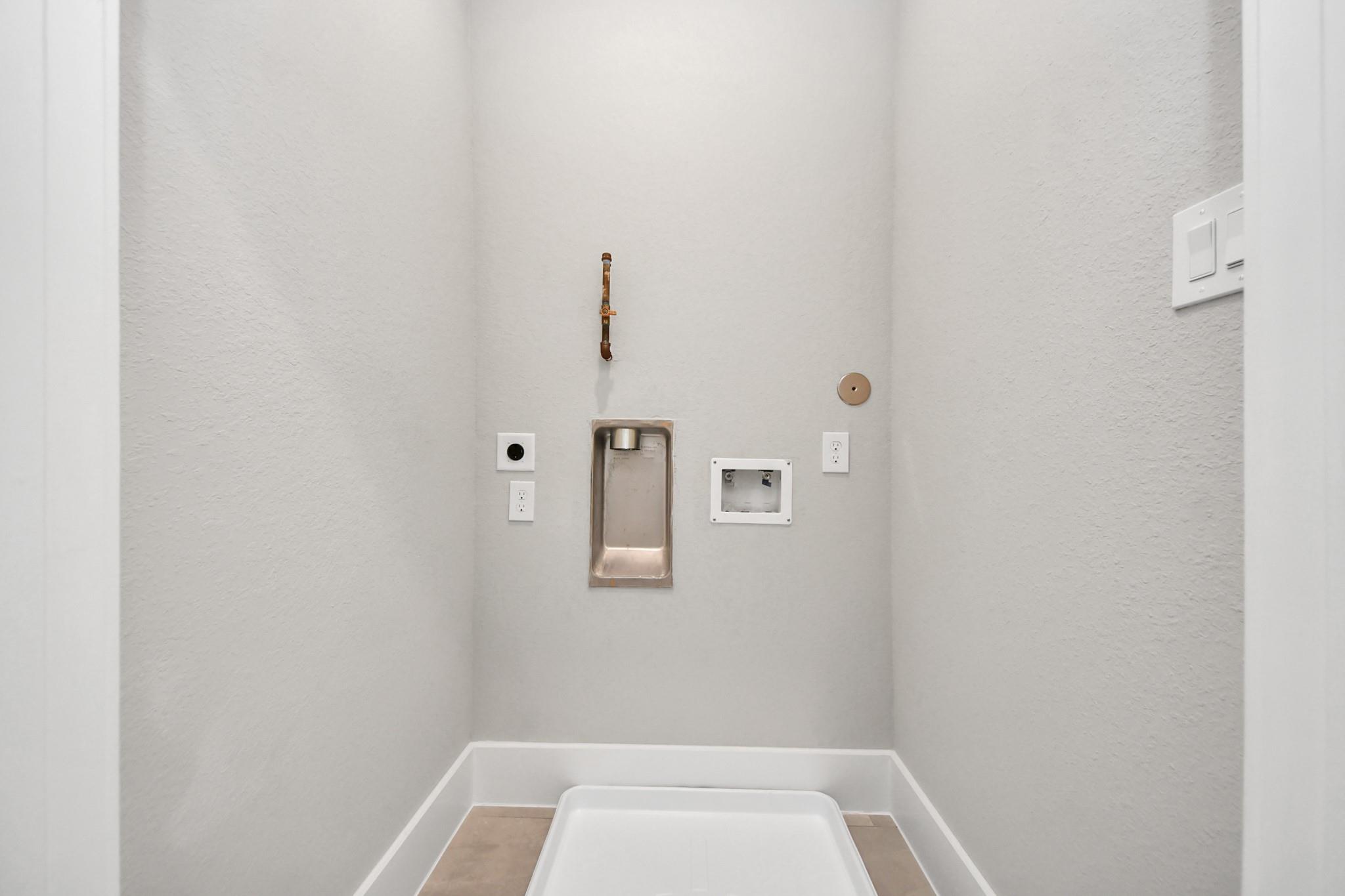 1104 Mansfield Street Unit: E