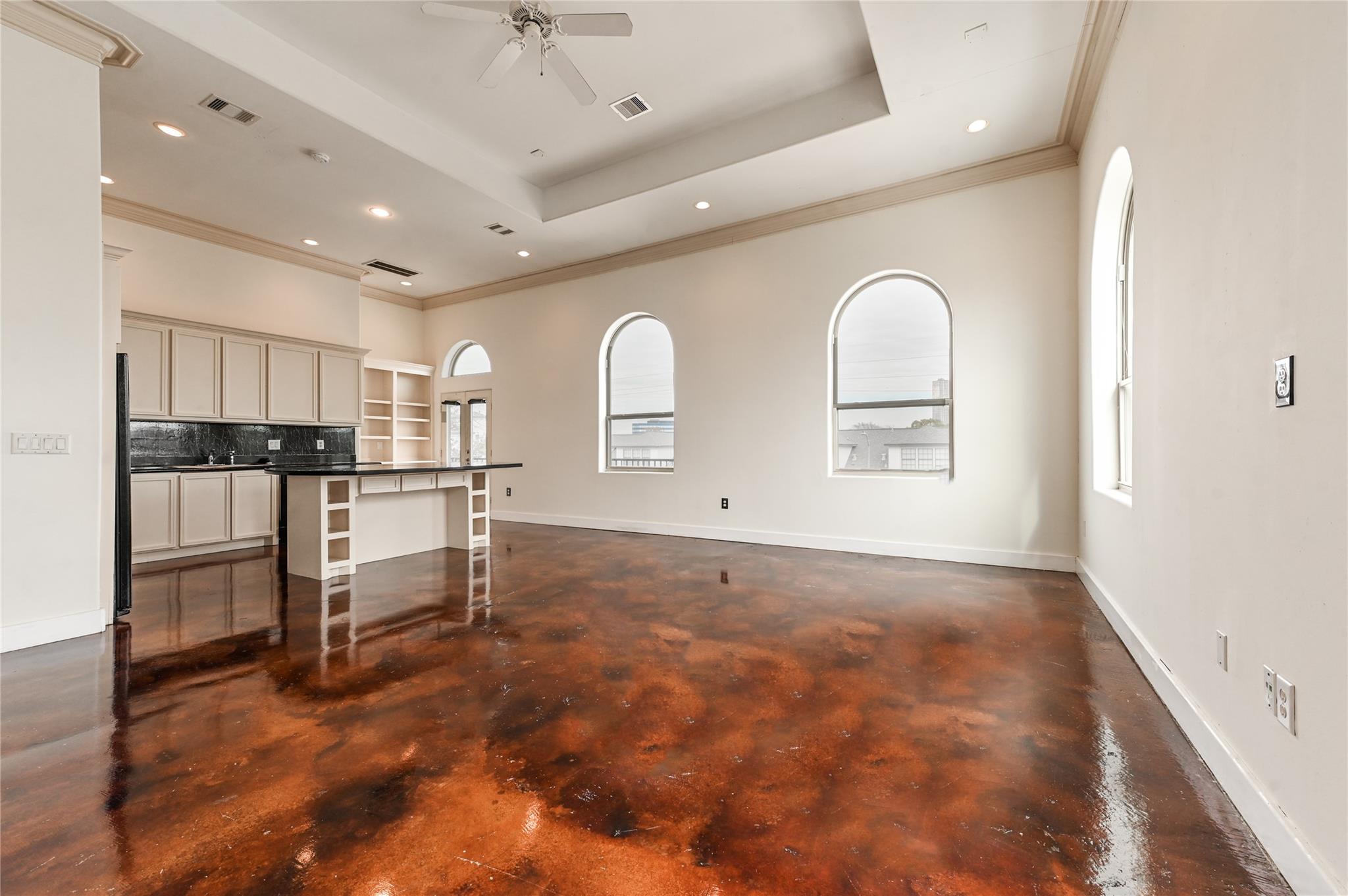 5801 Winsome Lane # 301