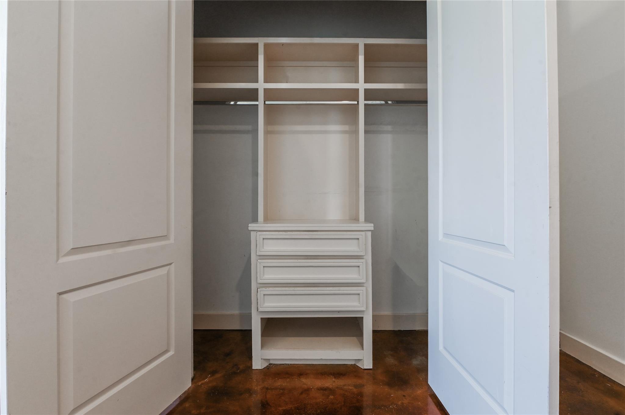 5801 Winsome Lane # 301