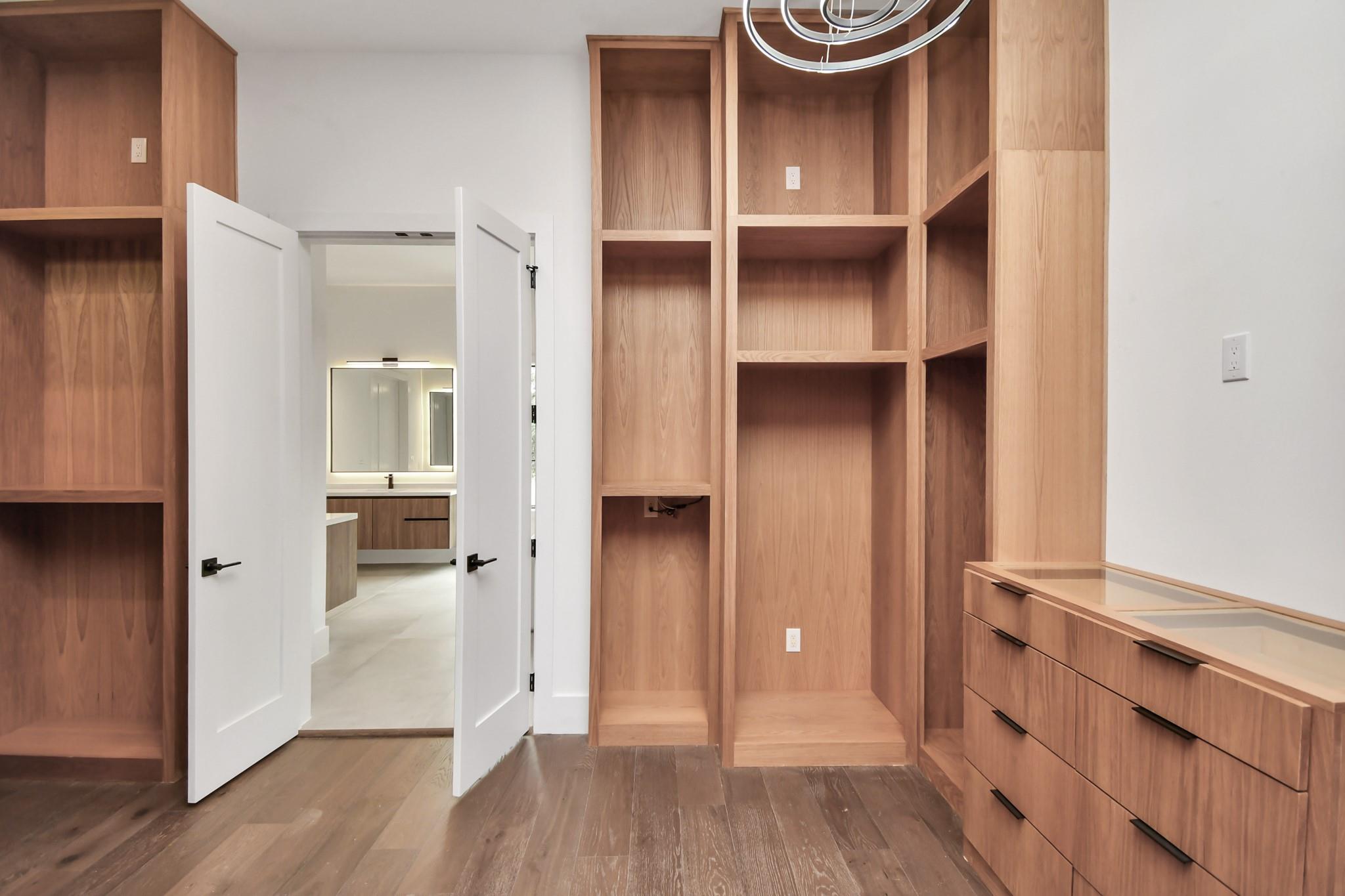 5414 John Dreaper Drive