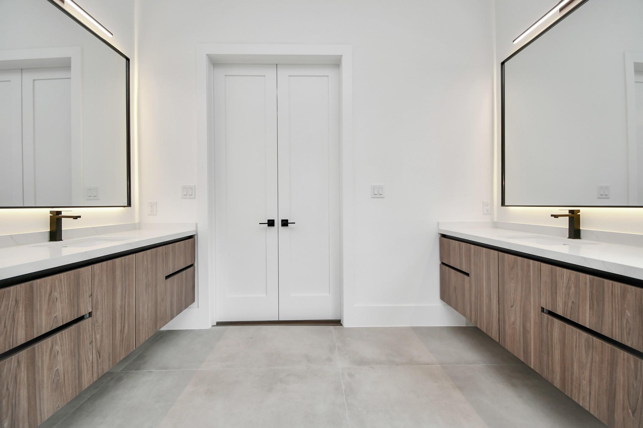 5414 John Dreaper Drive