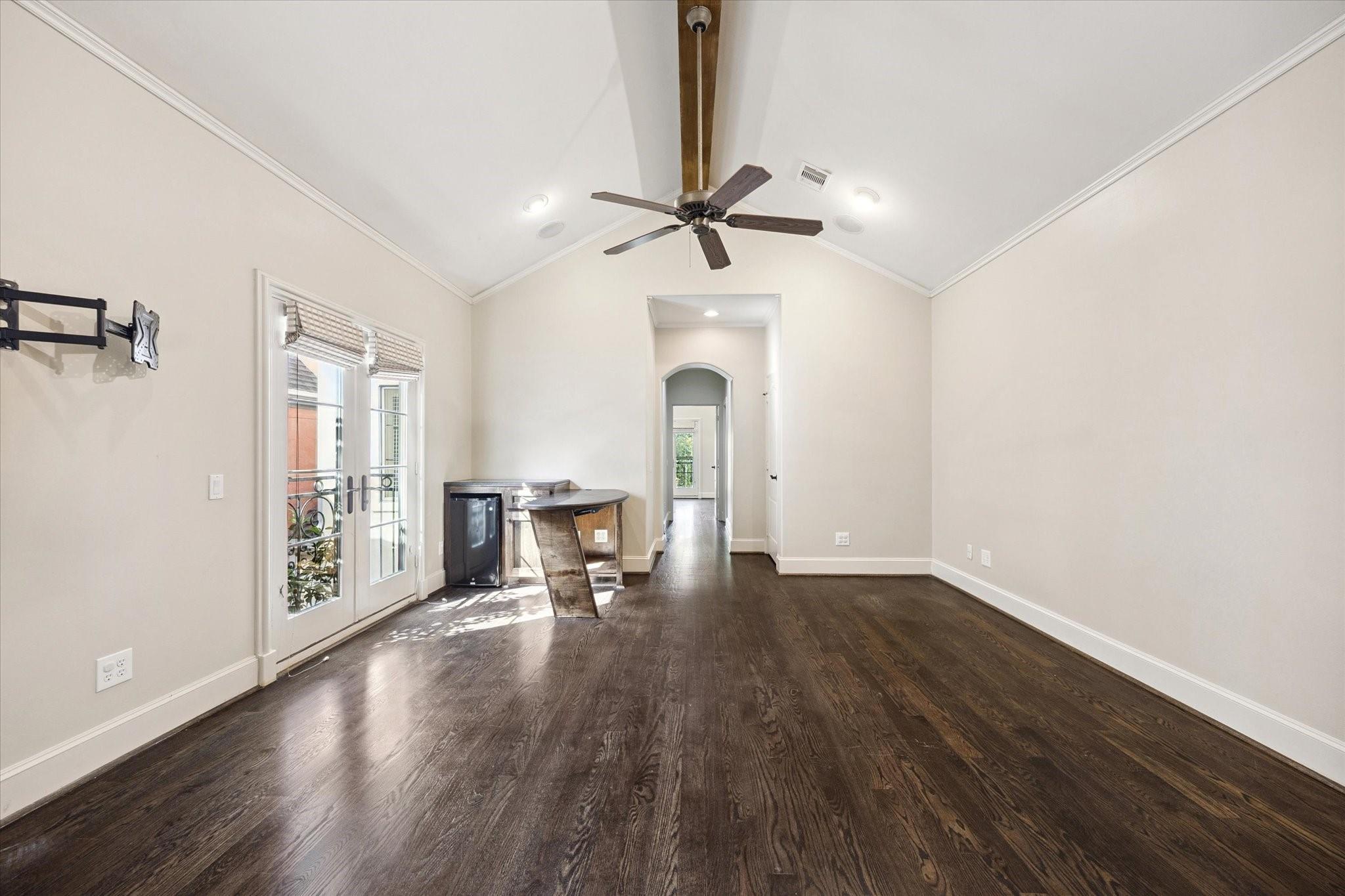 2145 Fairview Avenue