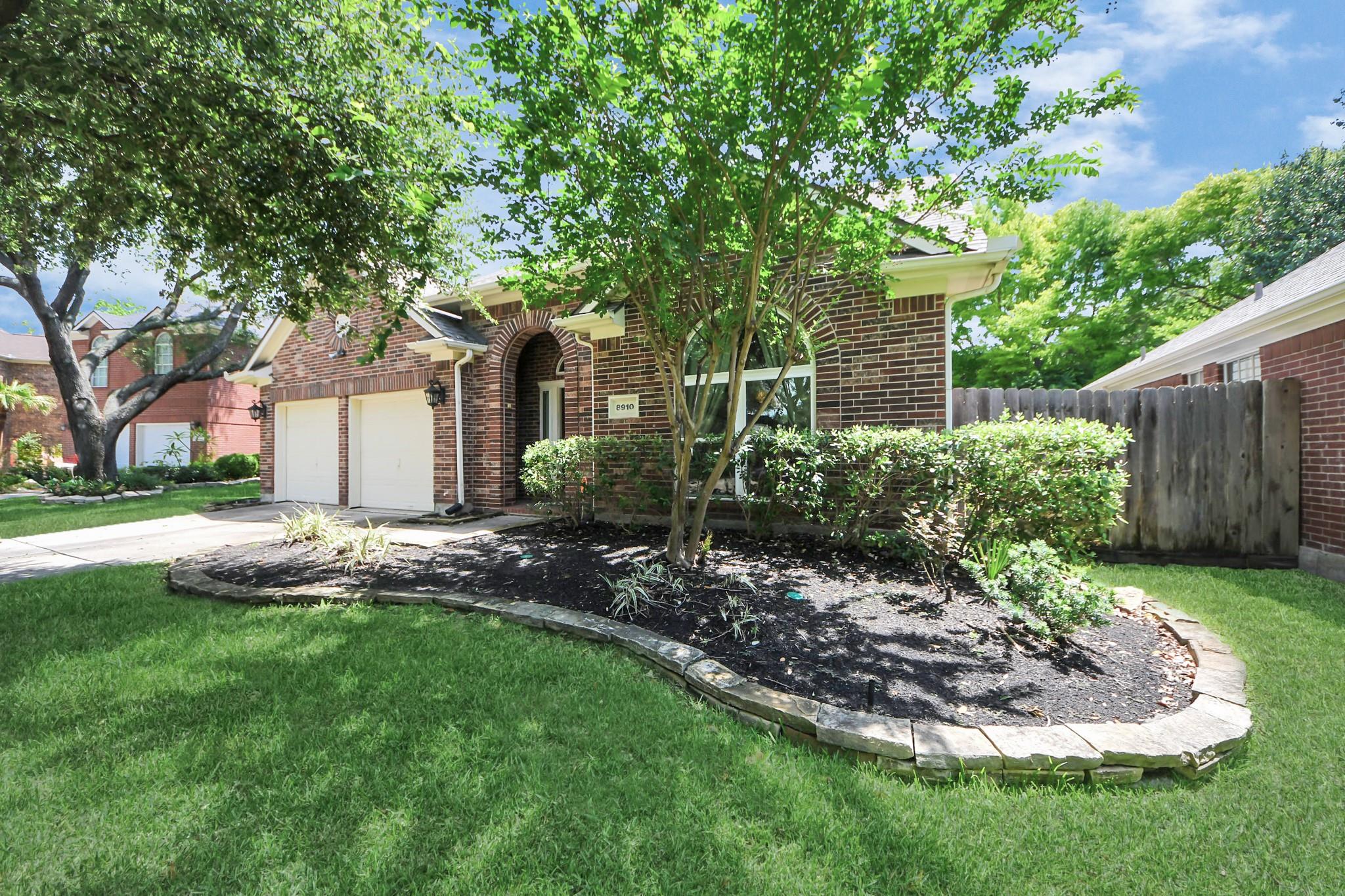 8910 Burleson Court