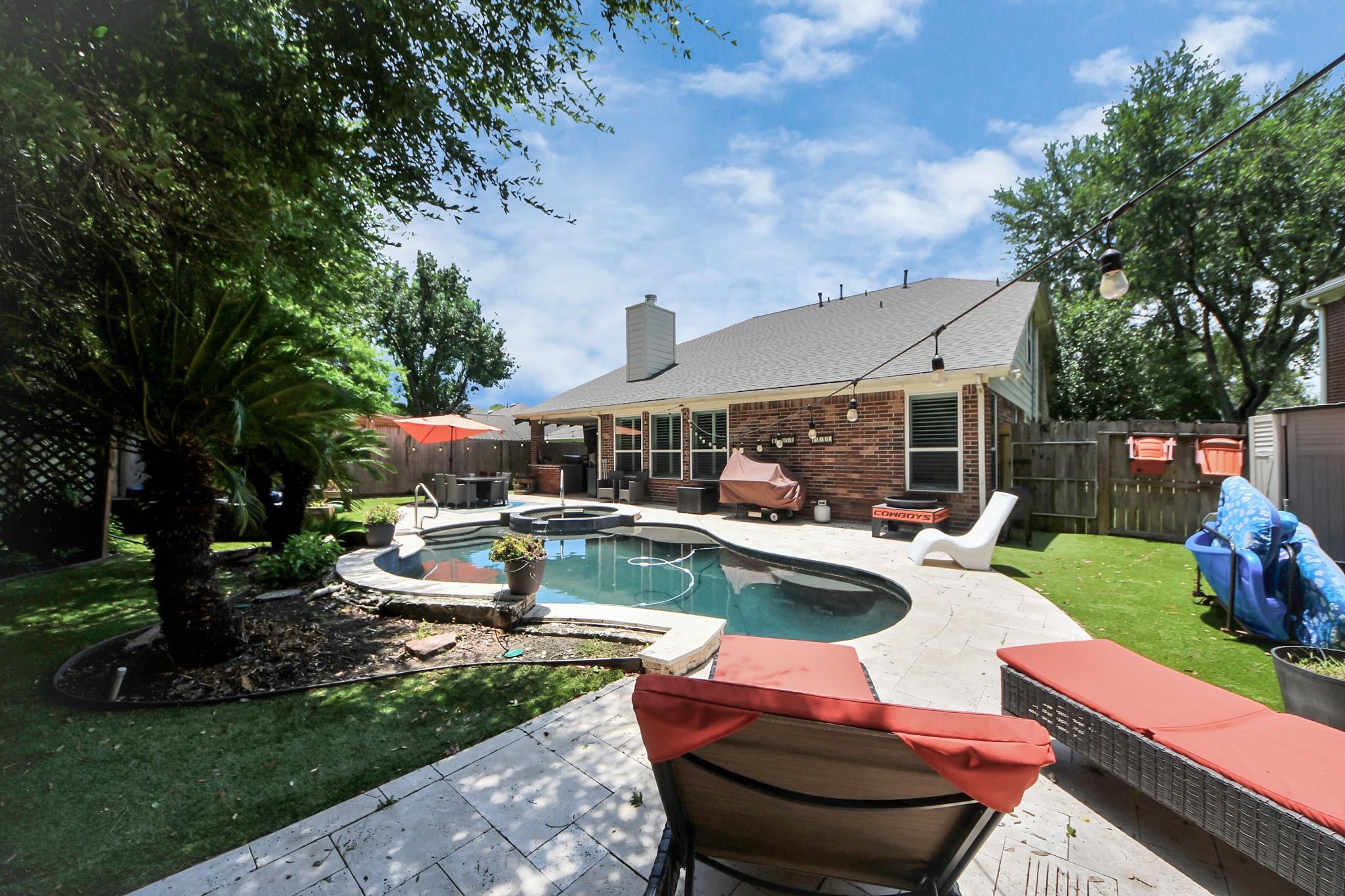 8910 Burleson Court