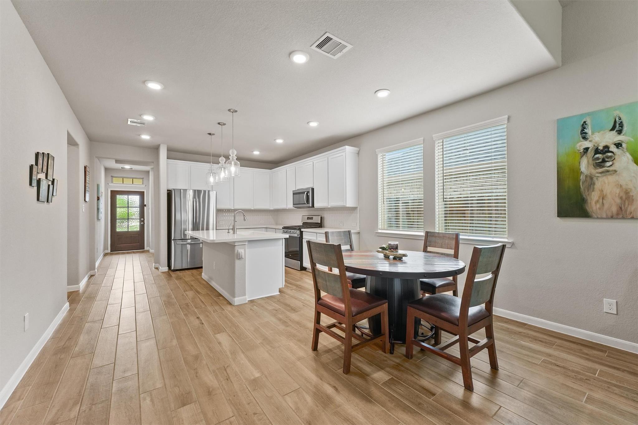 19115 Friesian Stallion Lane