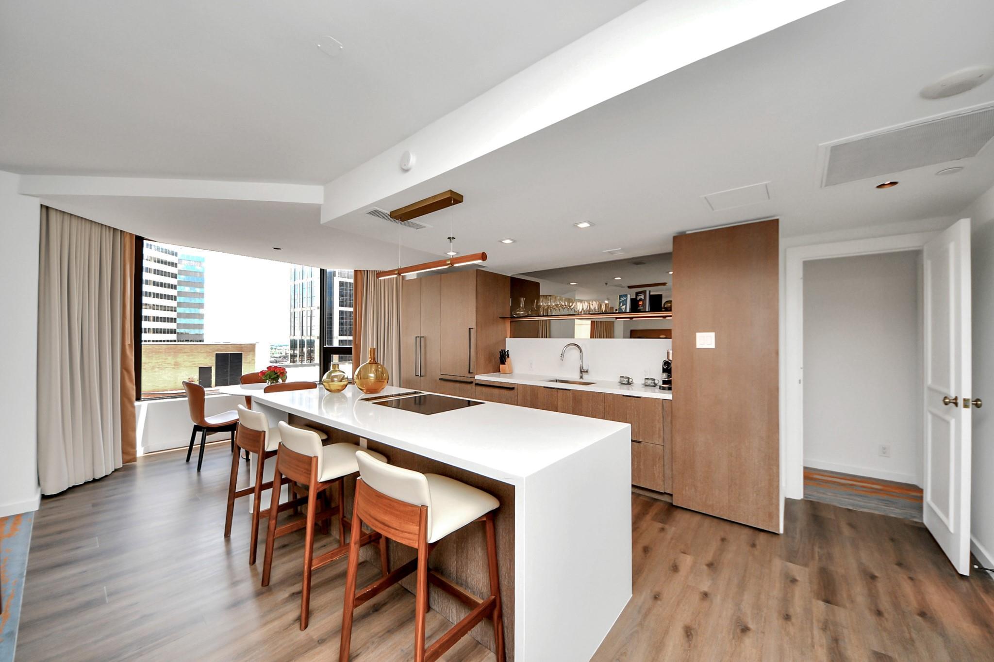 1300 Lamar Street # S3