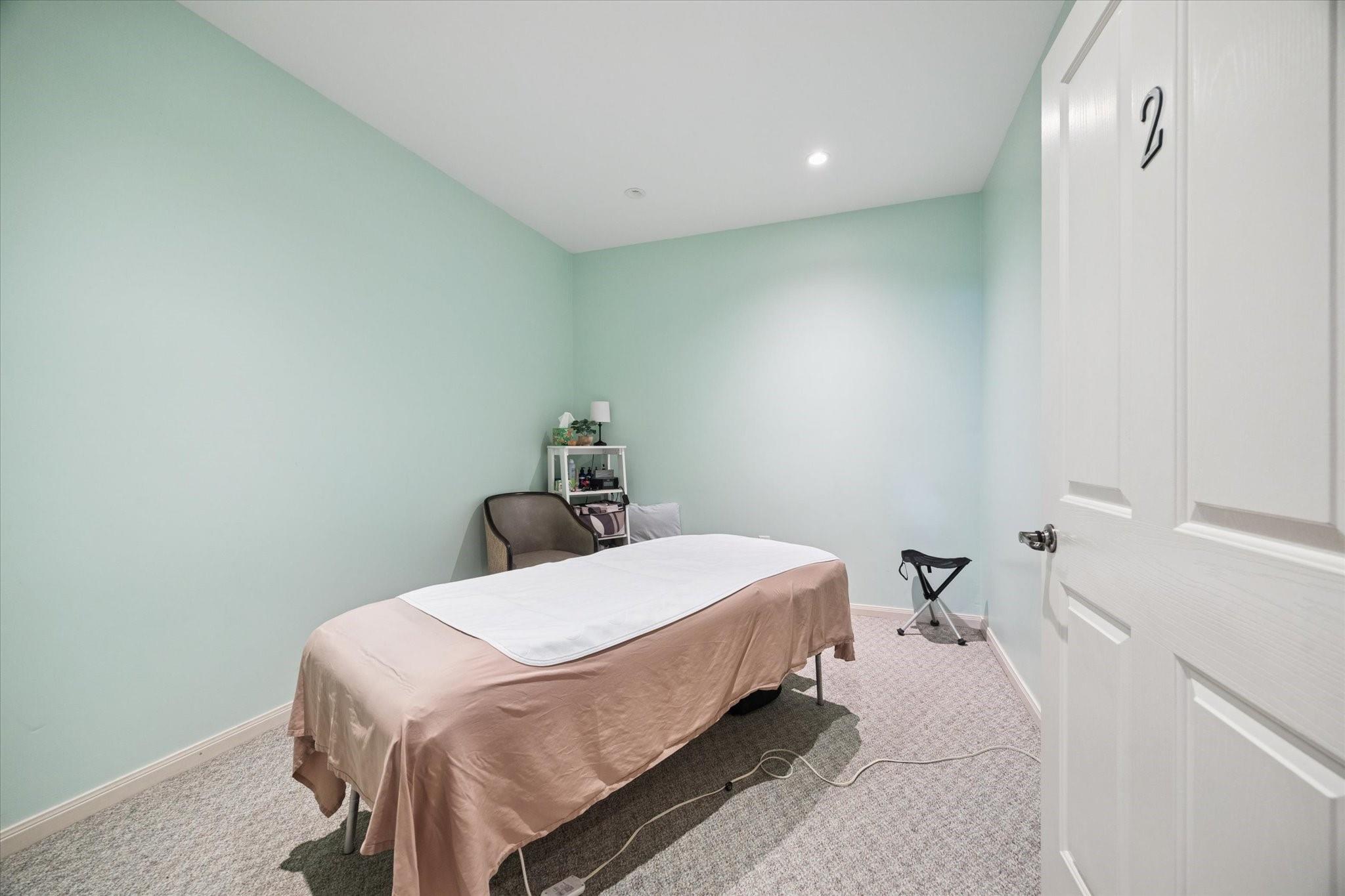 1931 Richmond Avenue