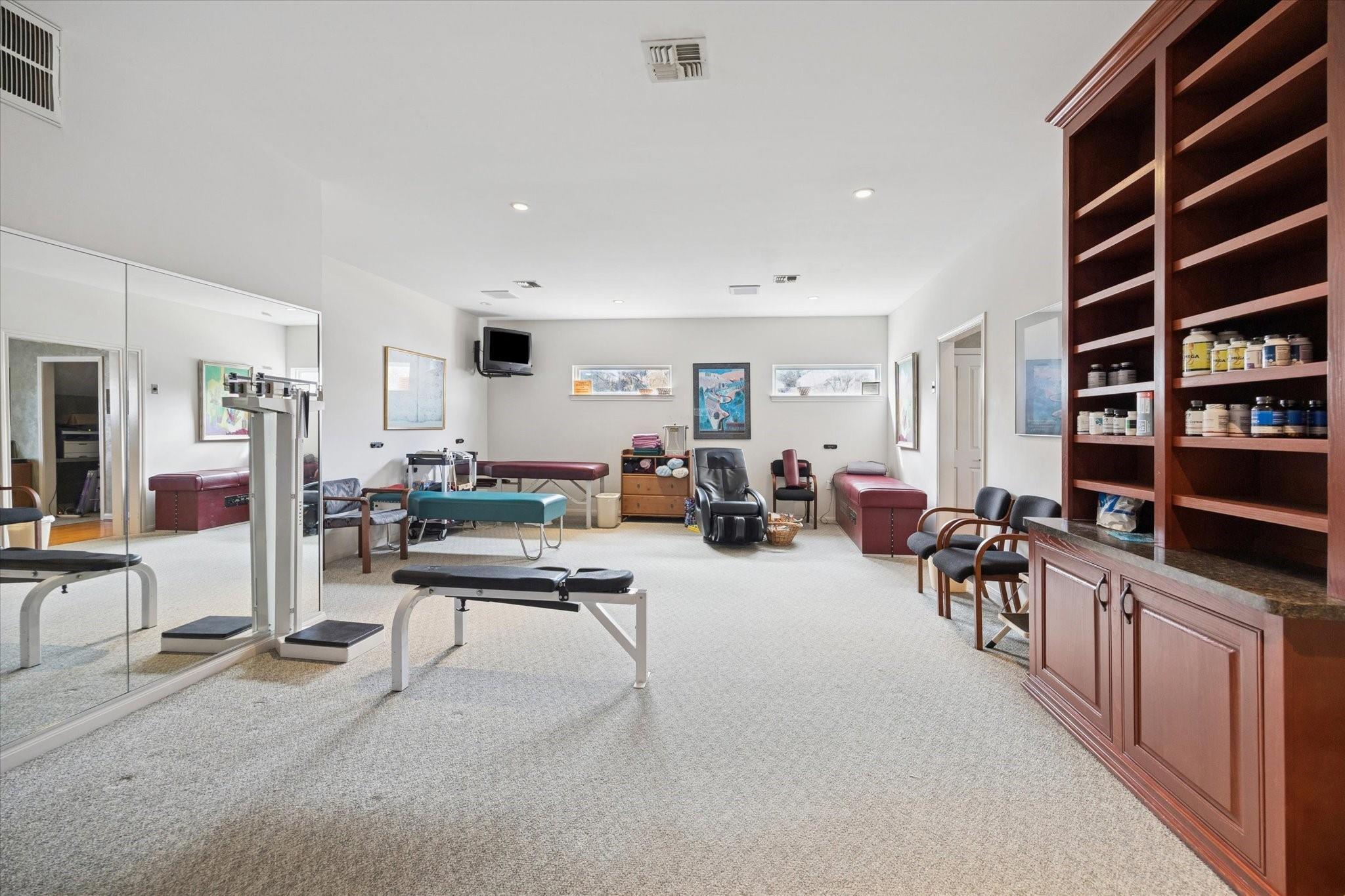 1931 Richmond Avenue