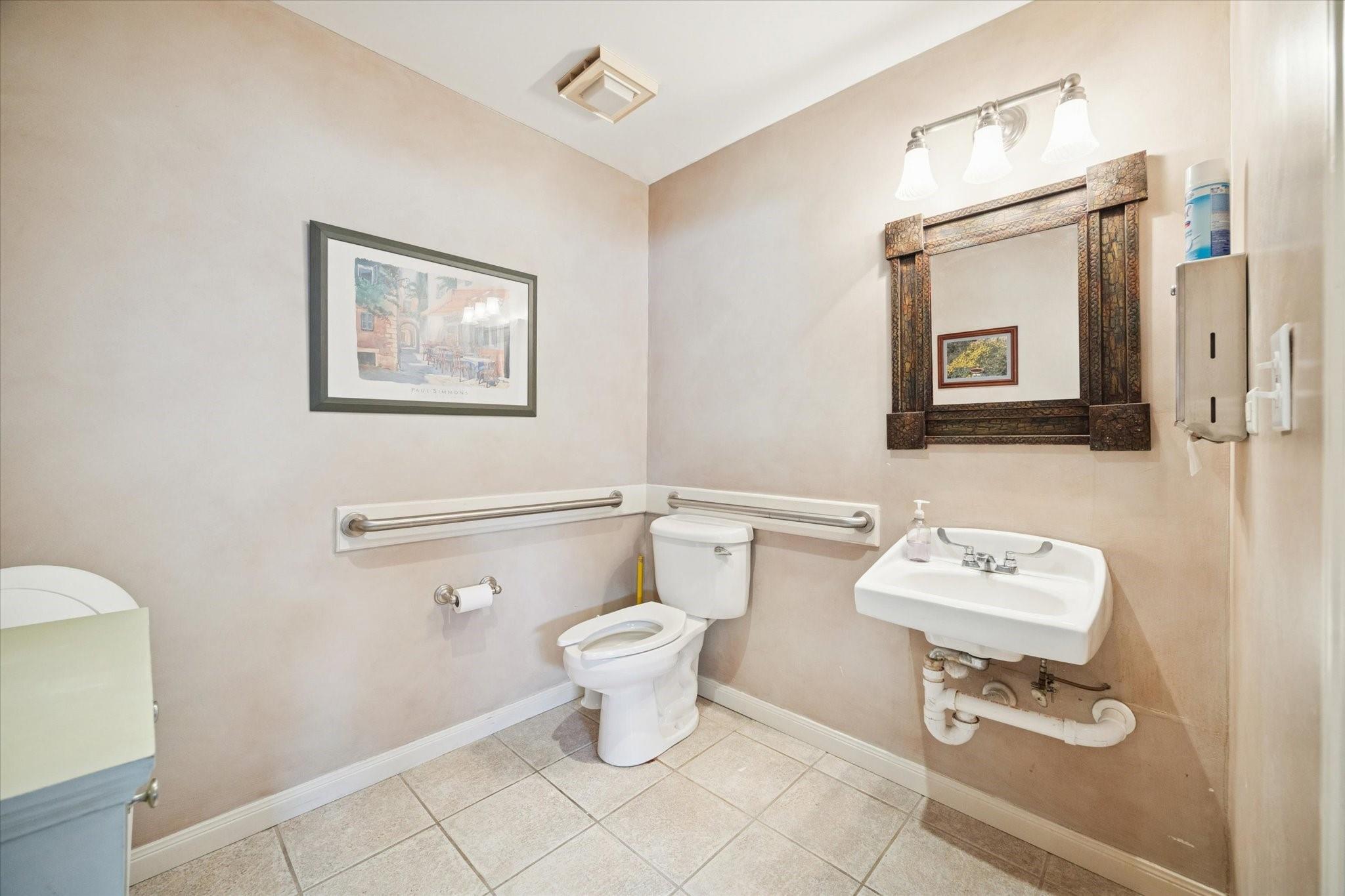 1931 Richmond Avenue