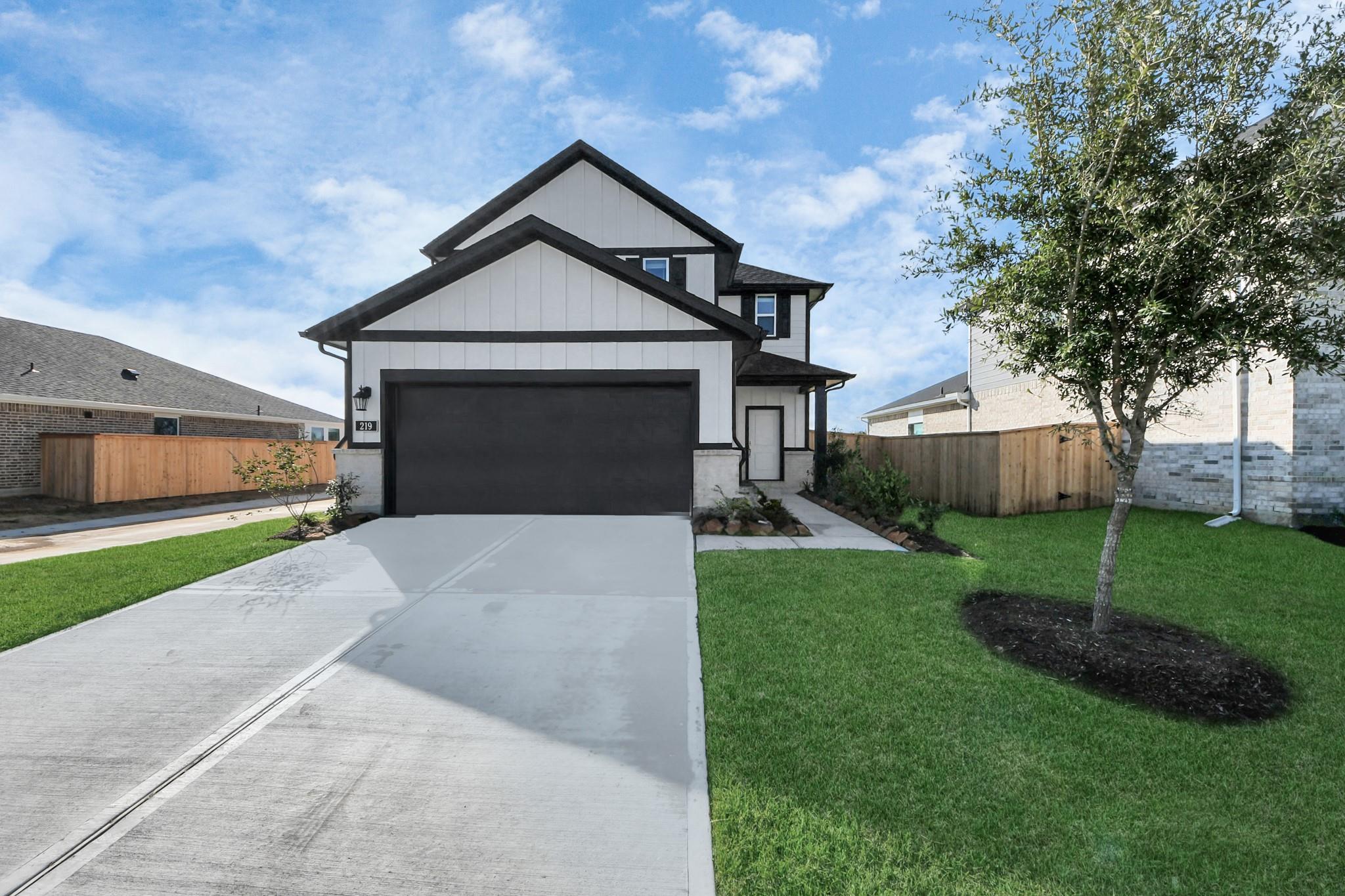 219 Orchard Laurel Drive, Alvin