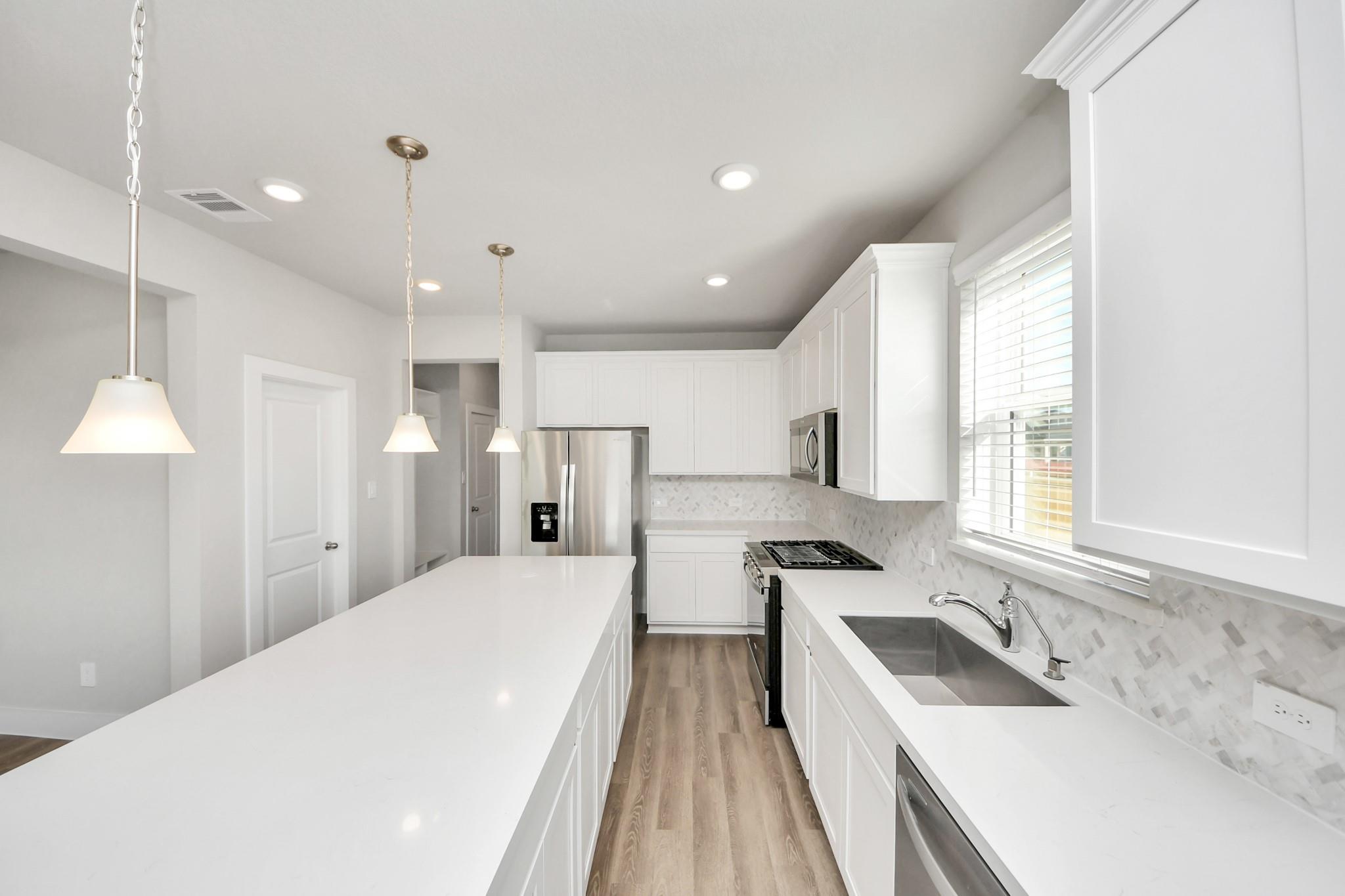 219 Orchard Laurel Drive, Alvin