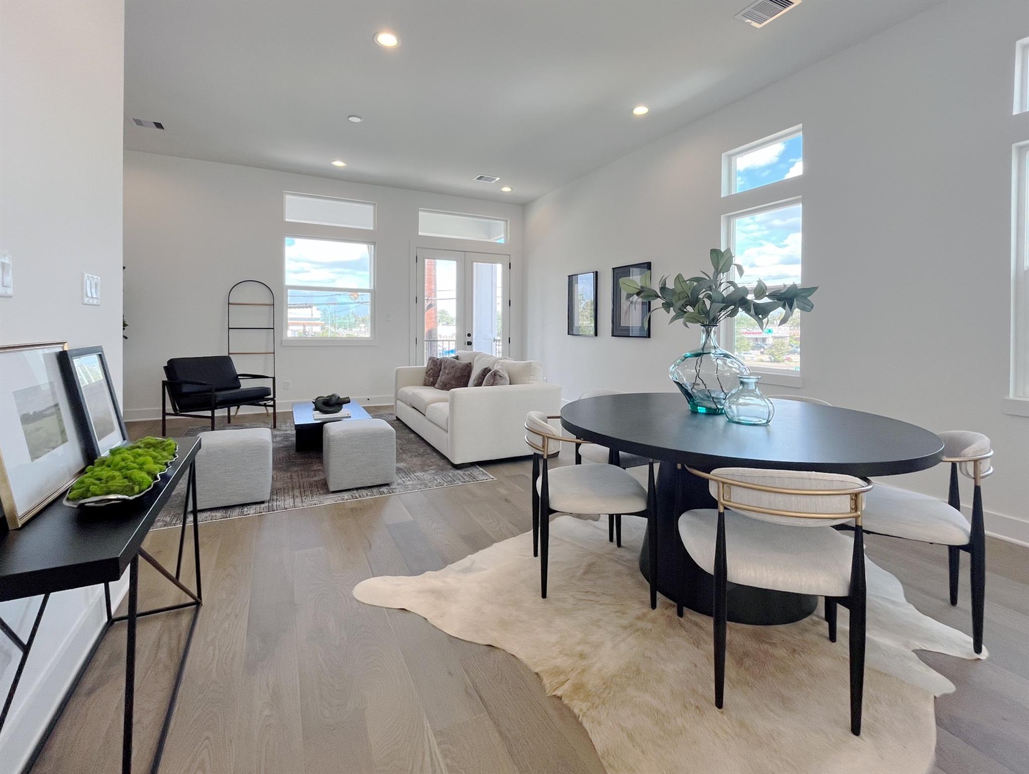 303 Marcella Street # O