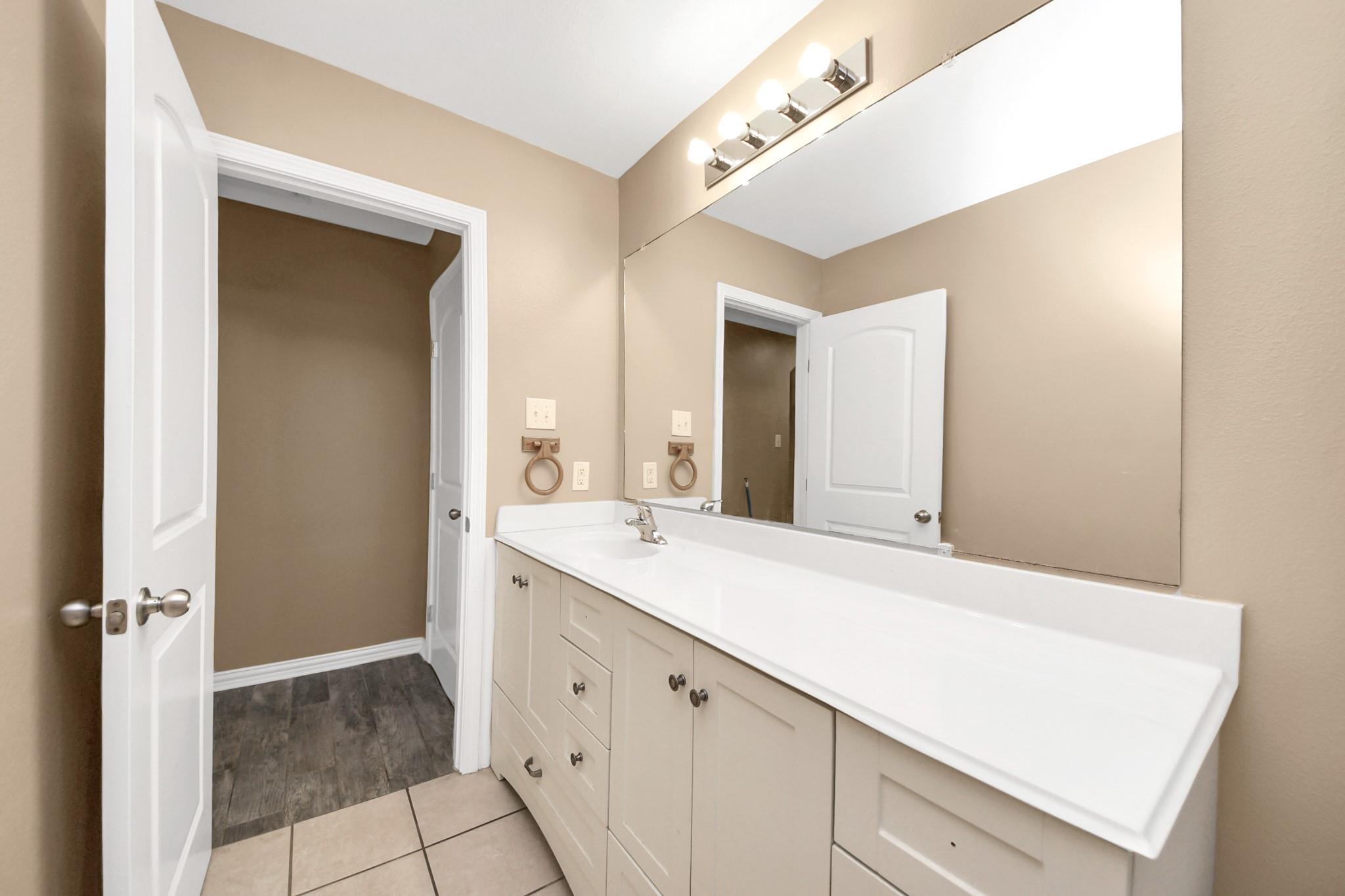 11219 Hall Terrace Court