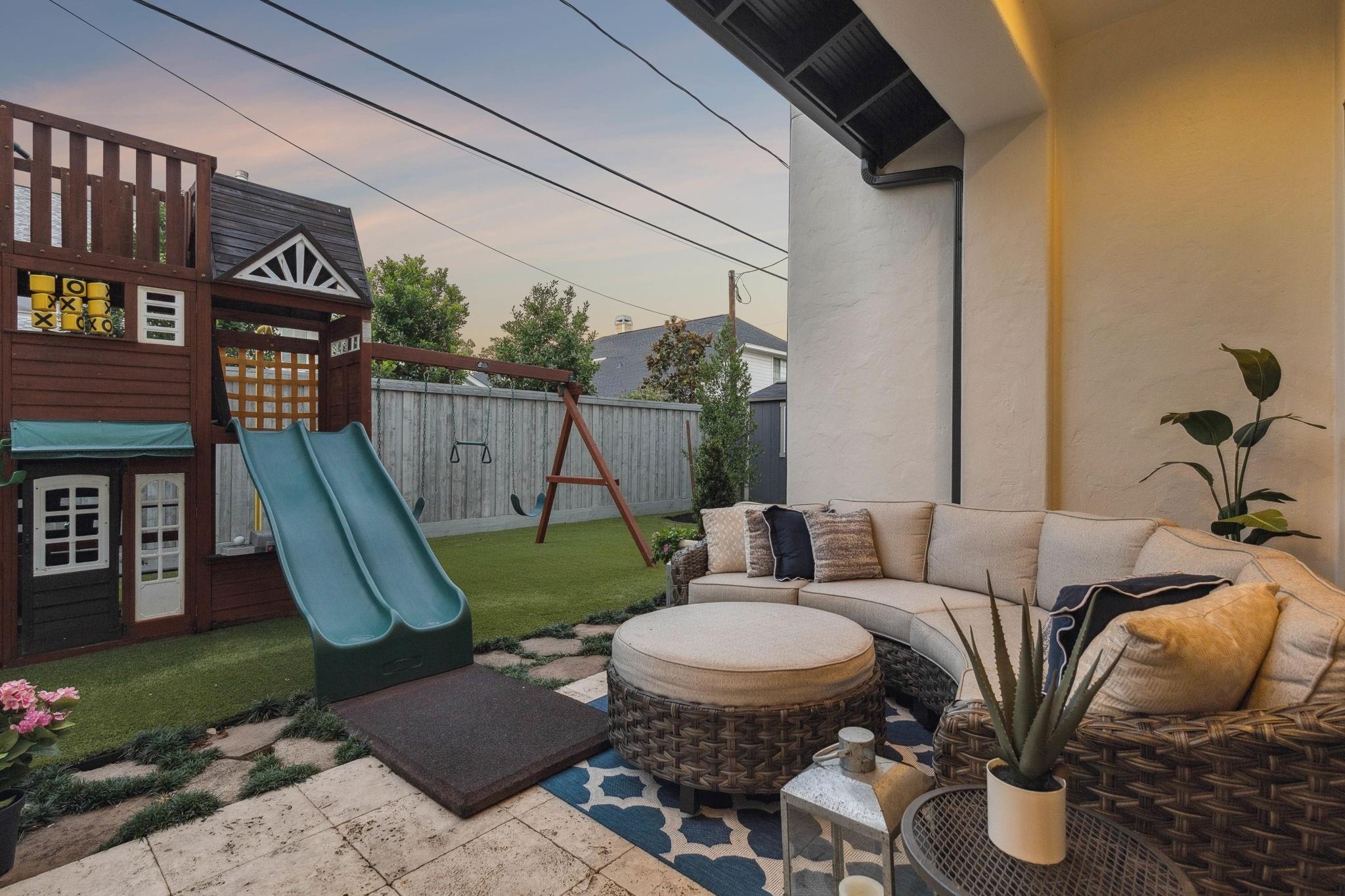 5004 Chestnut Street