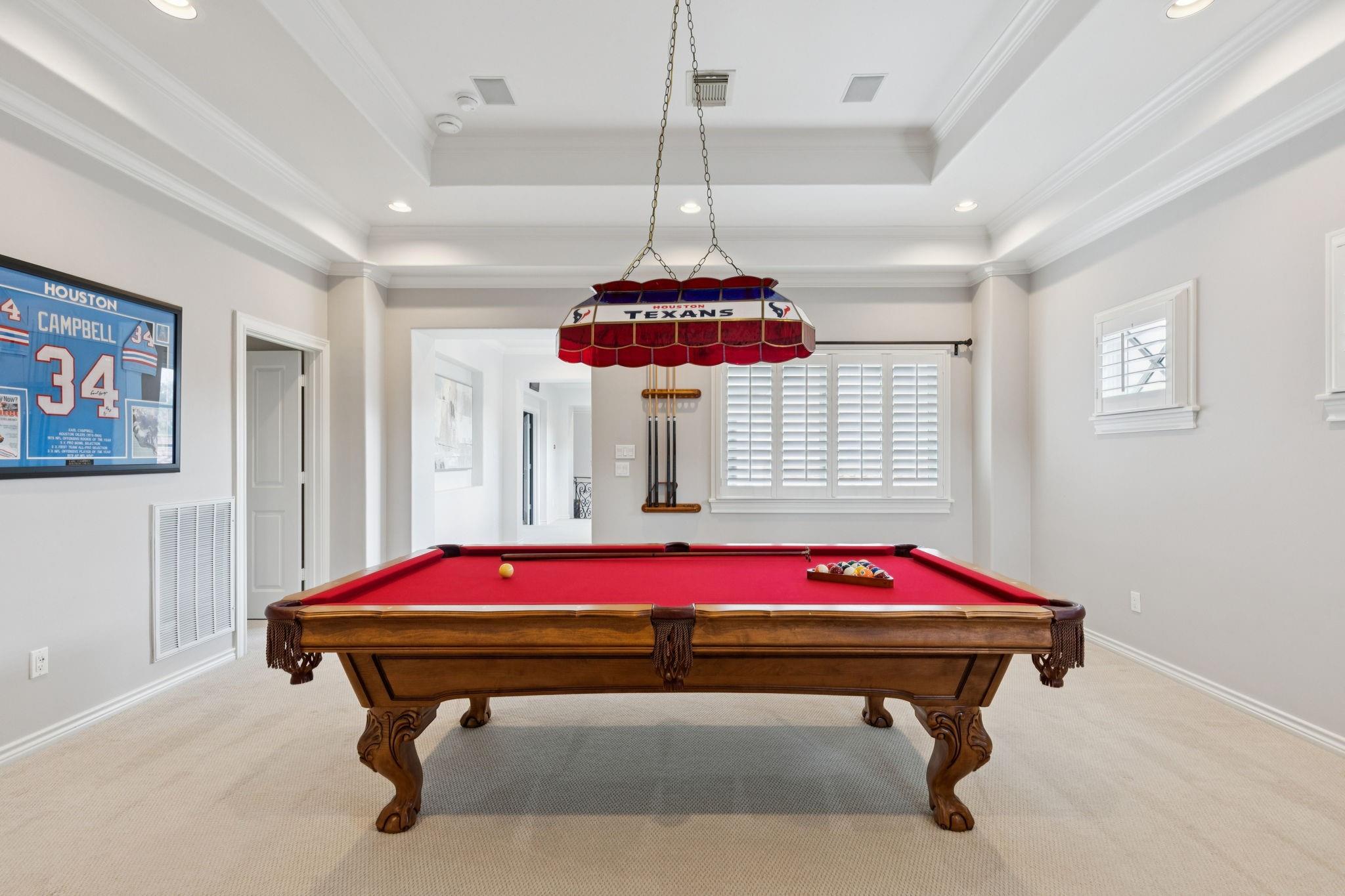 5004 Chestnut Street