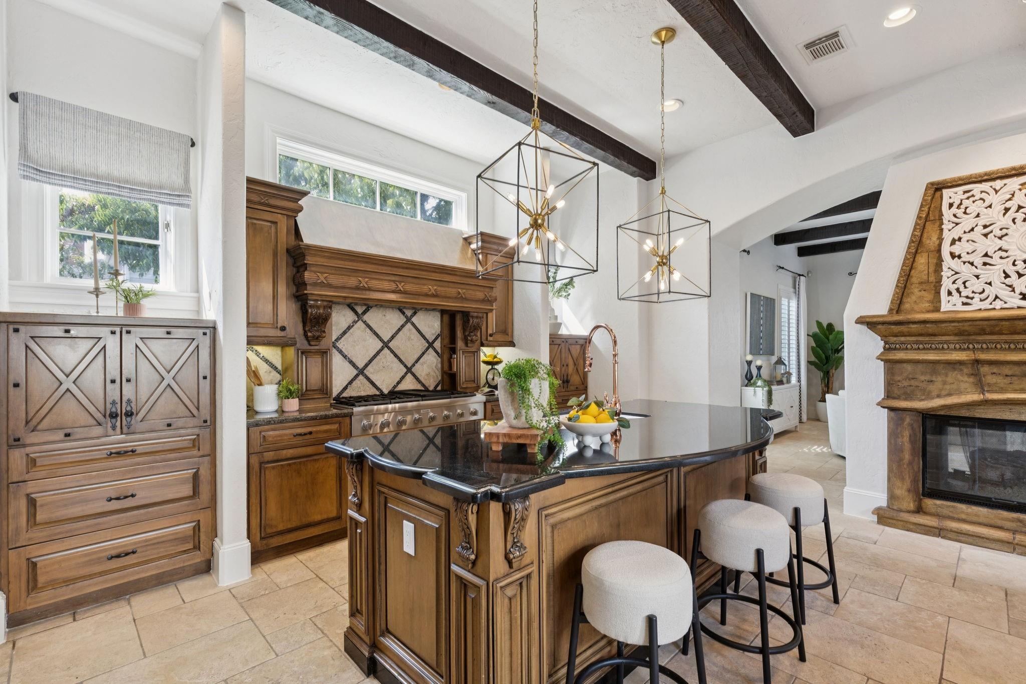 5004 Chestnut Street