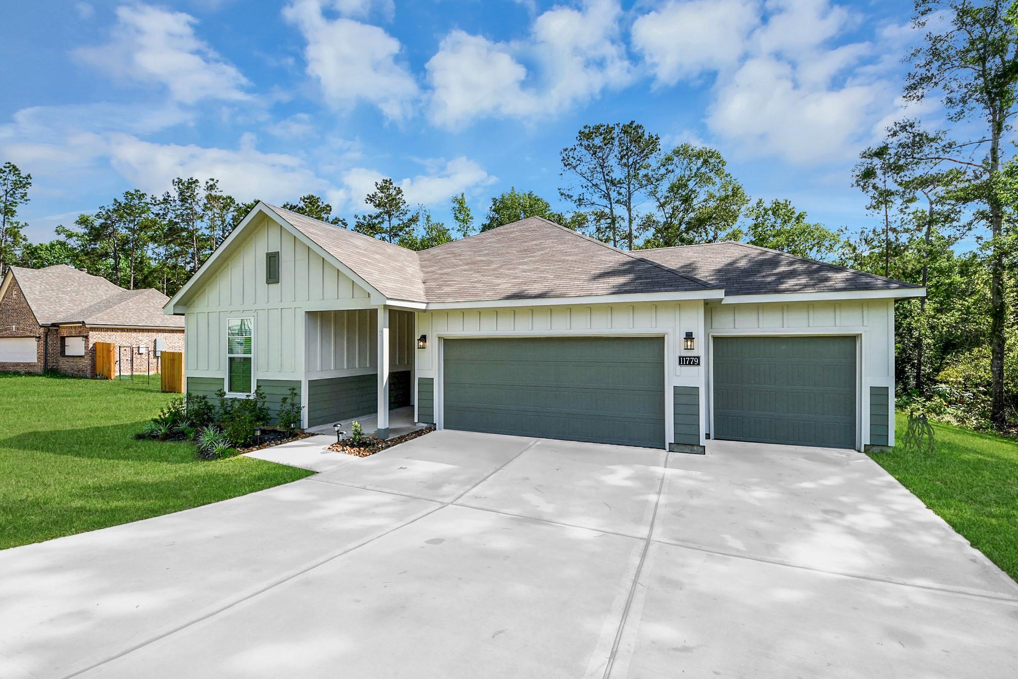 11779 Oakwood Ranch Drive