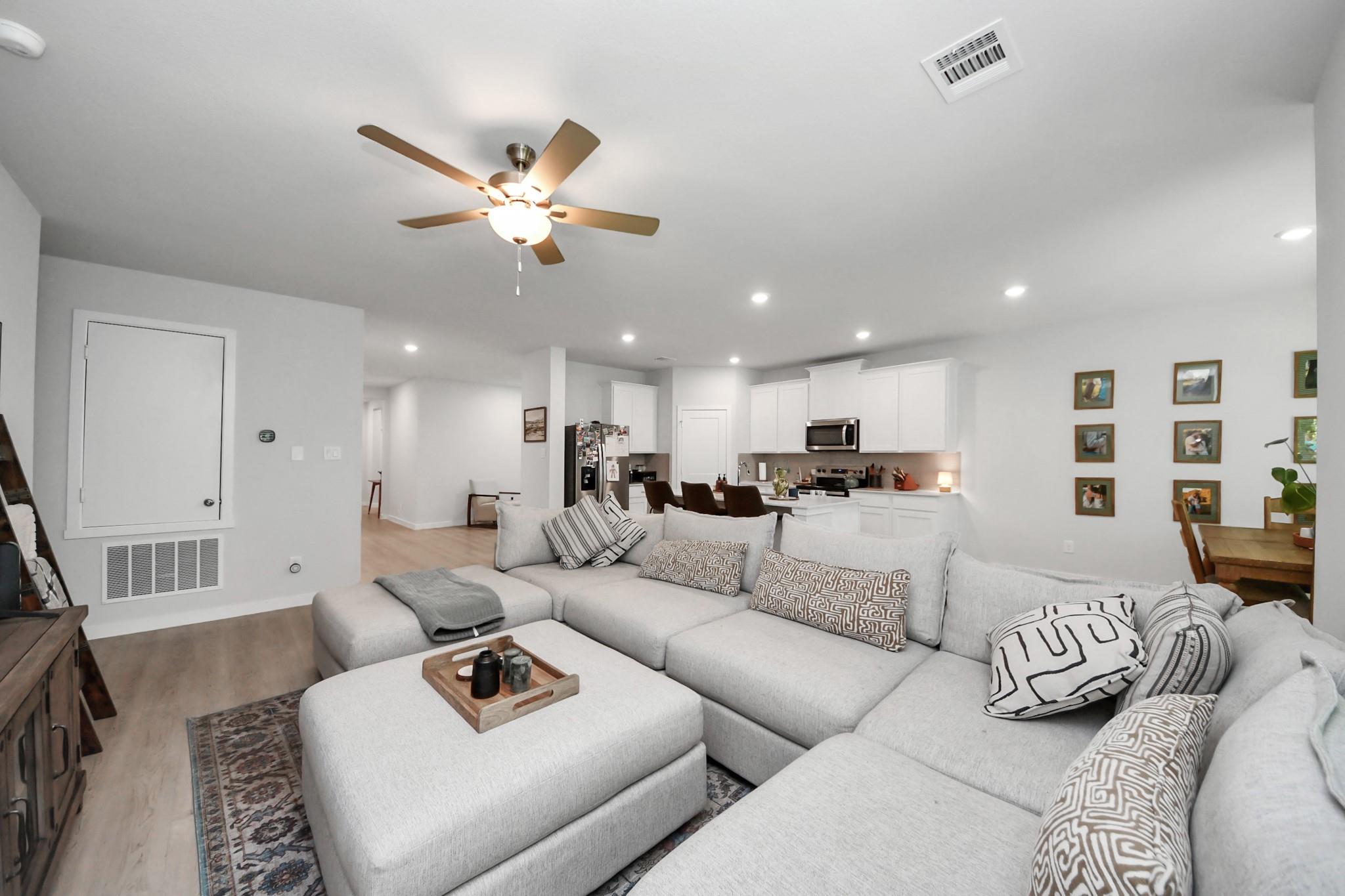 11779 Oakwood Ranch Drive