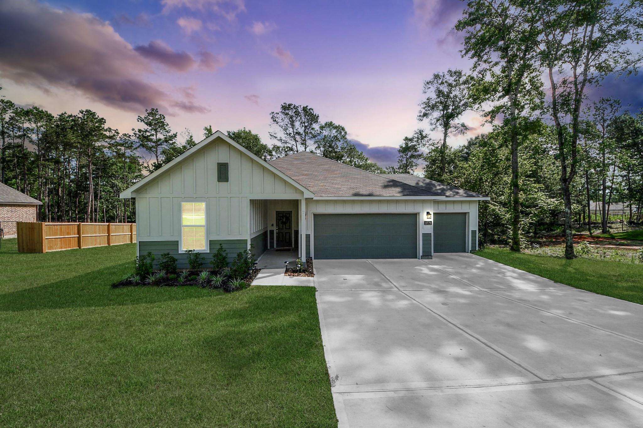 11779 Oakwood Ranch Drive