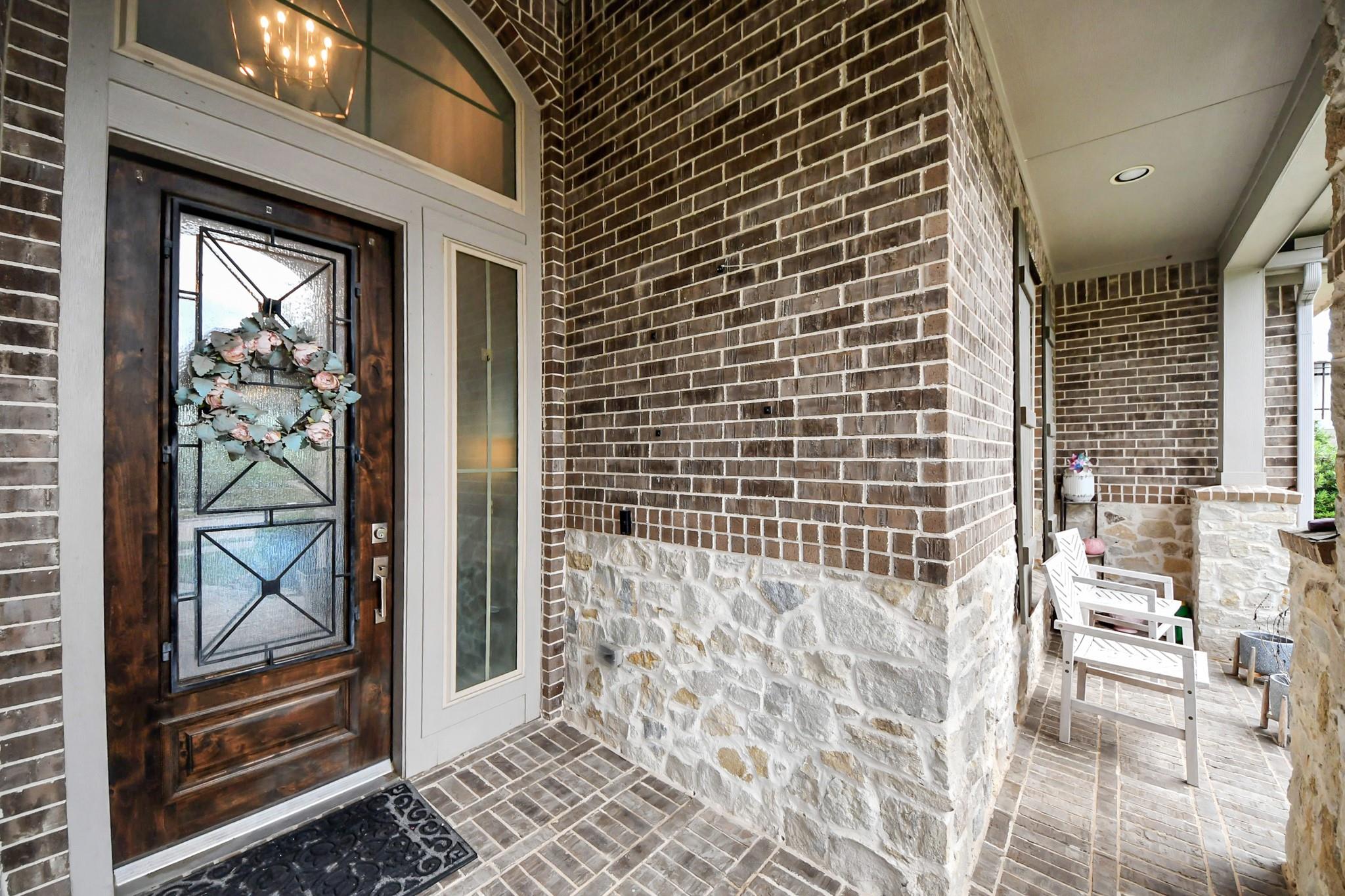 6539 Woodleaf Lake Loop