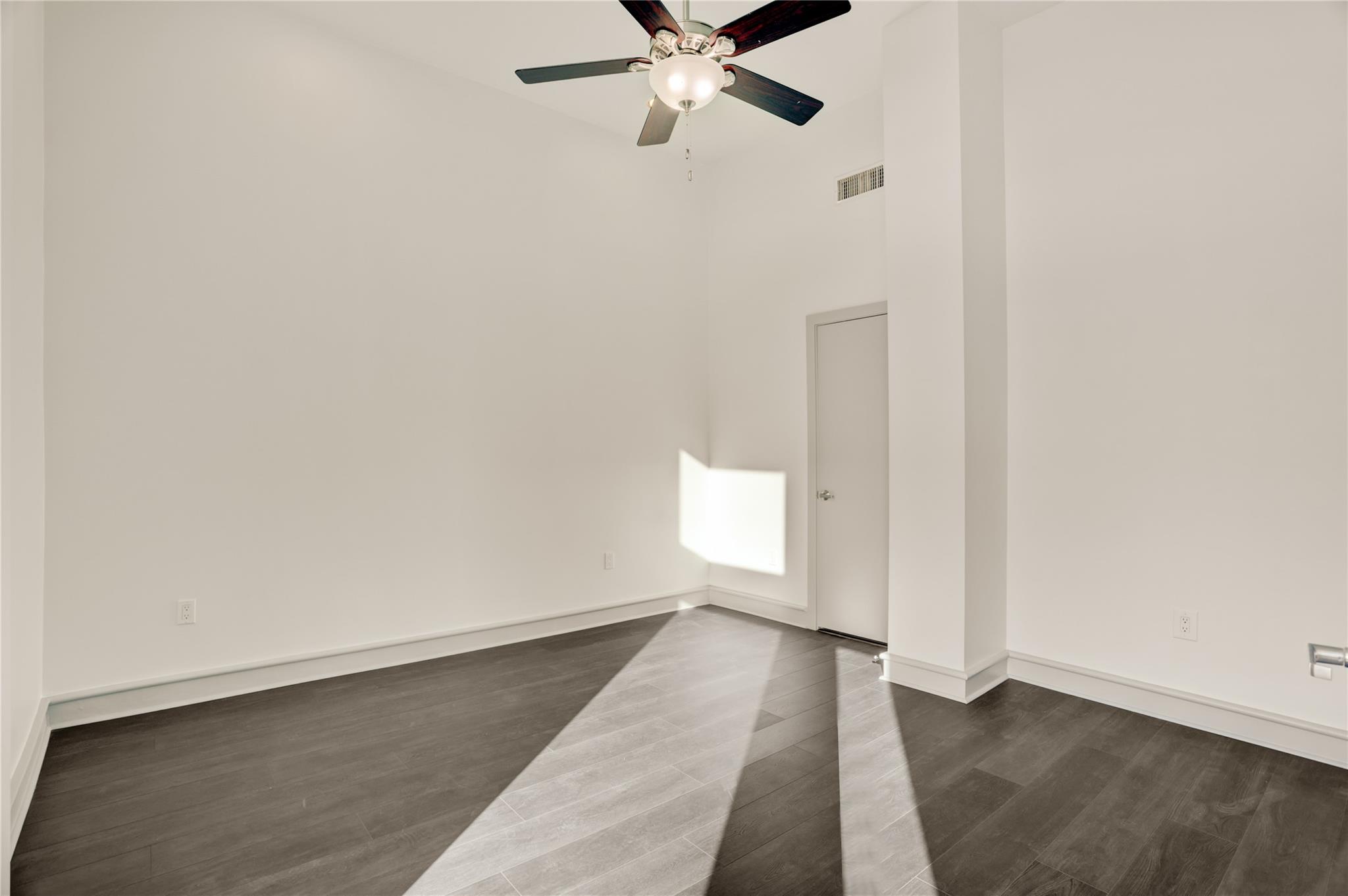 3311 Yupon Street # 519, Houston Unit: 519