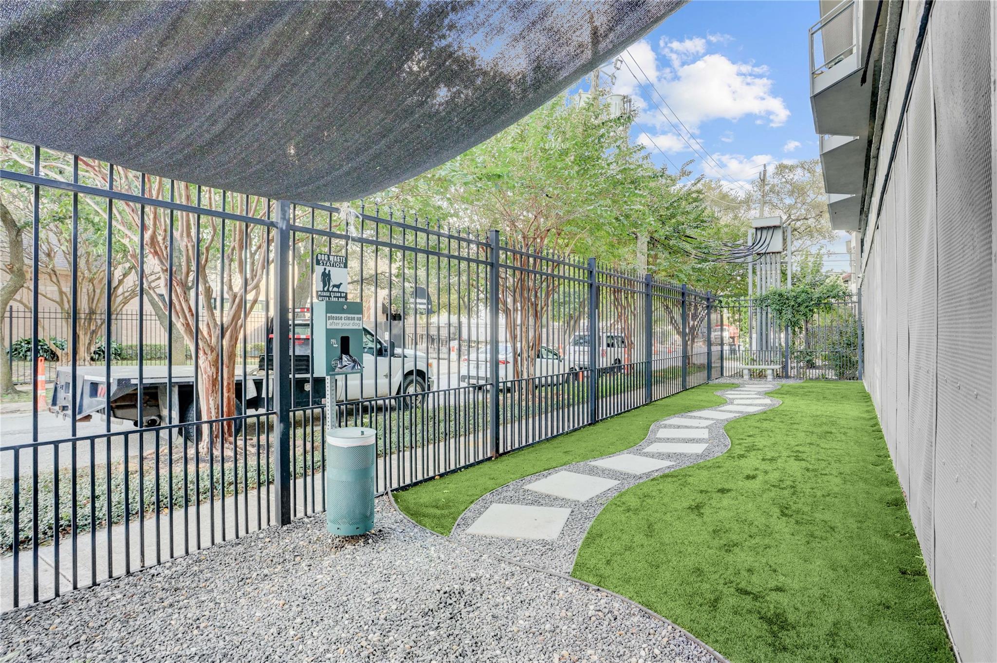 3311 Yupon Street # 519, Houston Unit: 519