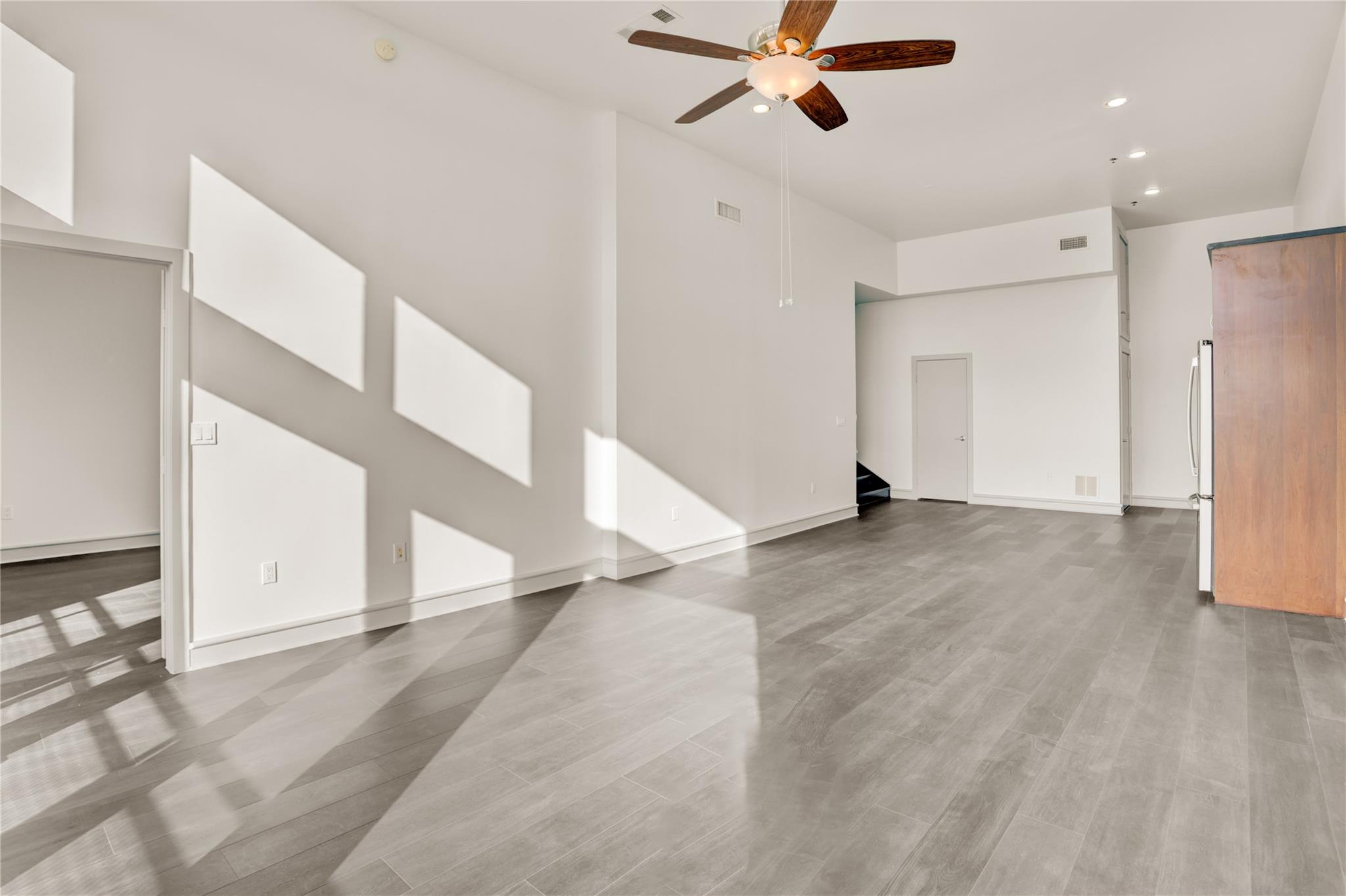 3311 Yupon Street # 519, Houston Unit: 519