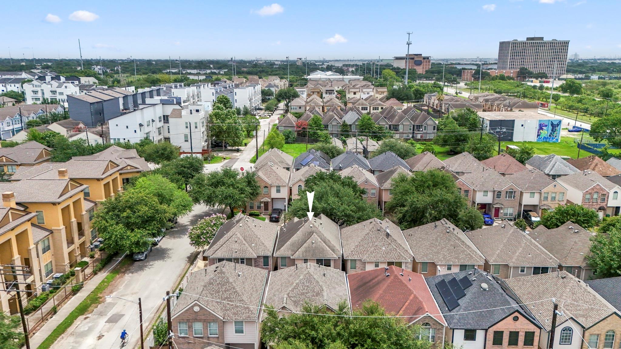 323 Plaza Del Sol Park