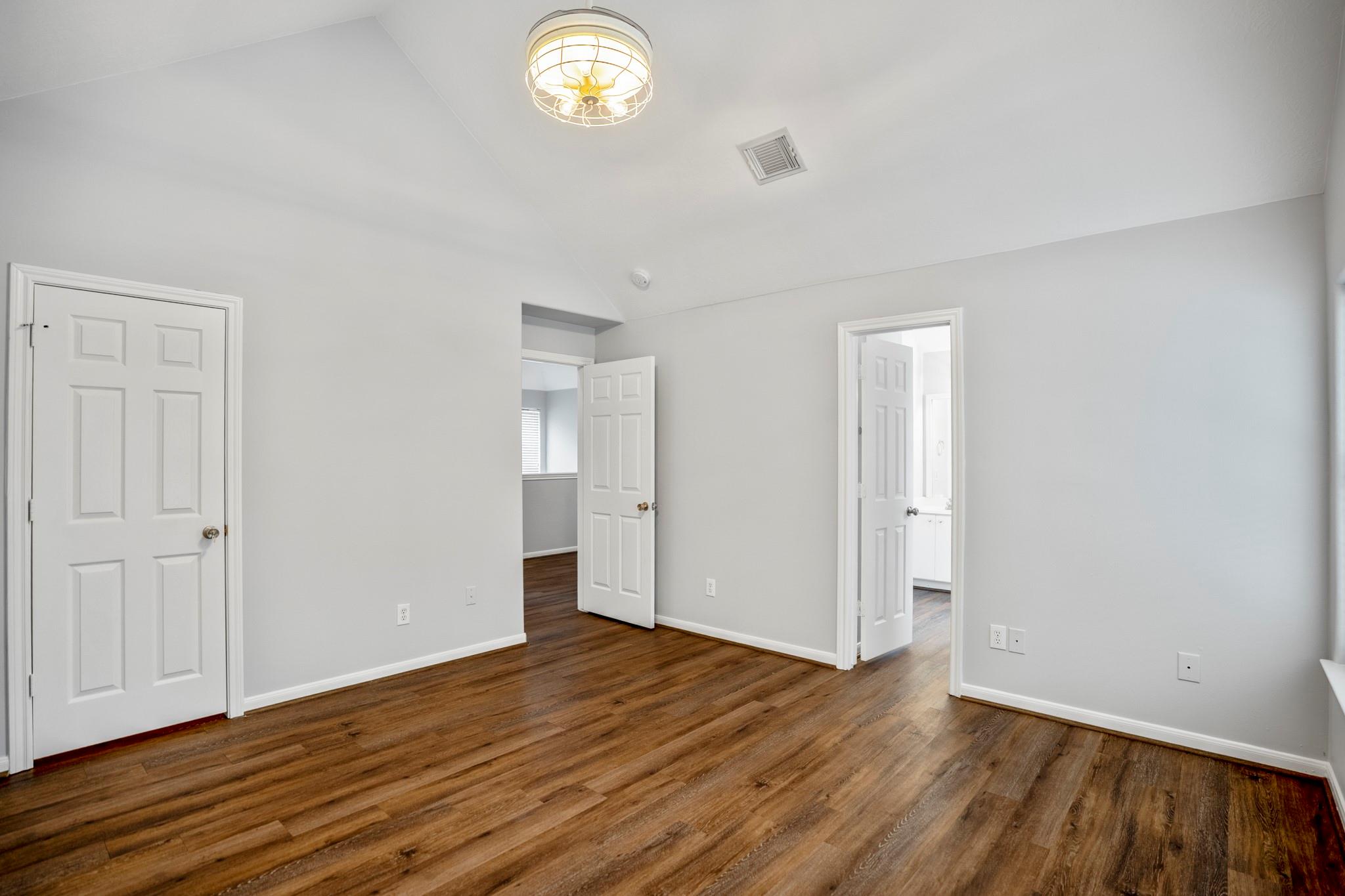 323 Plaza Del Sol Park
