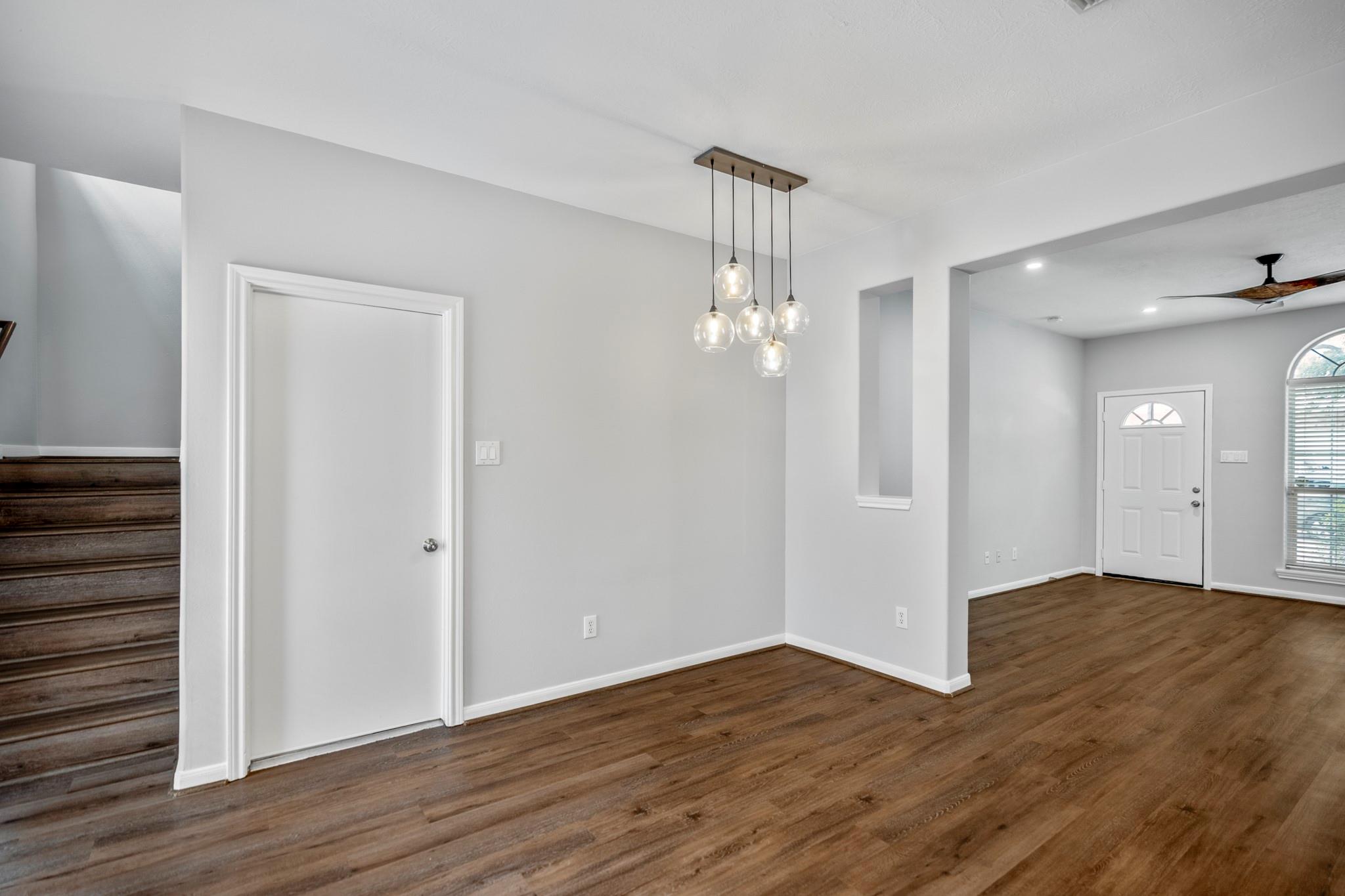 323 Plaza Del Sol Park