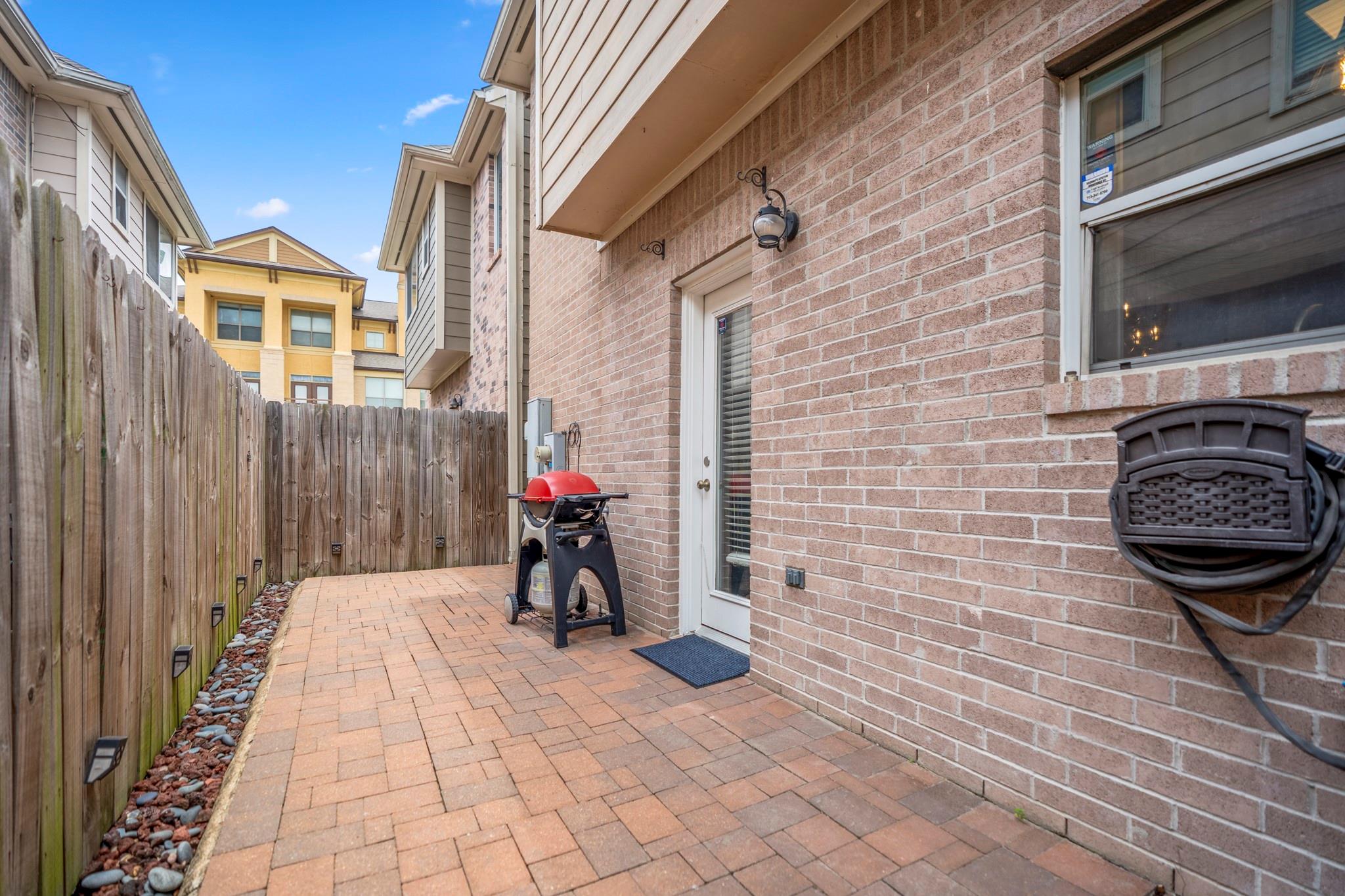 323 Plaza Del Sol Park