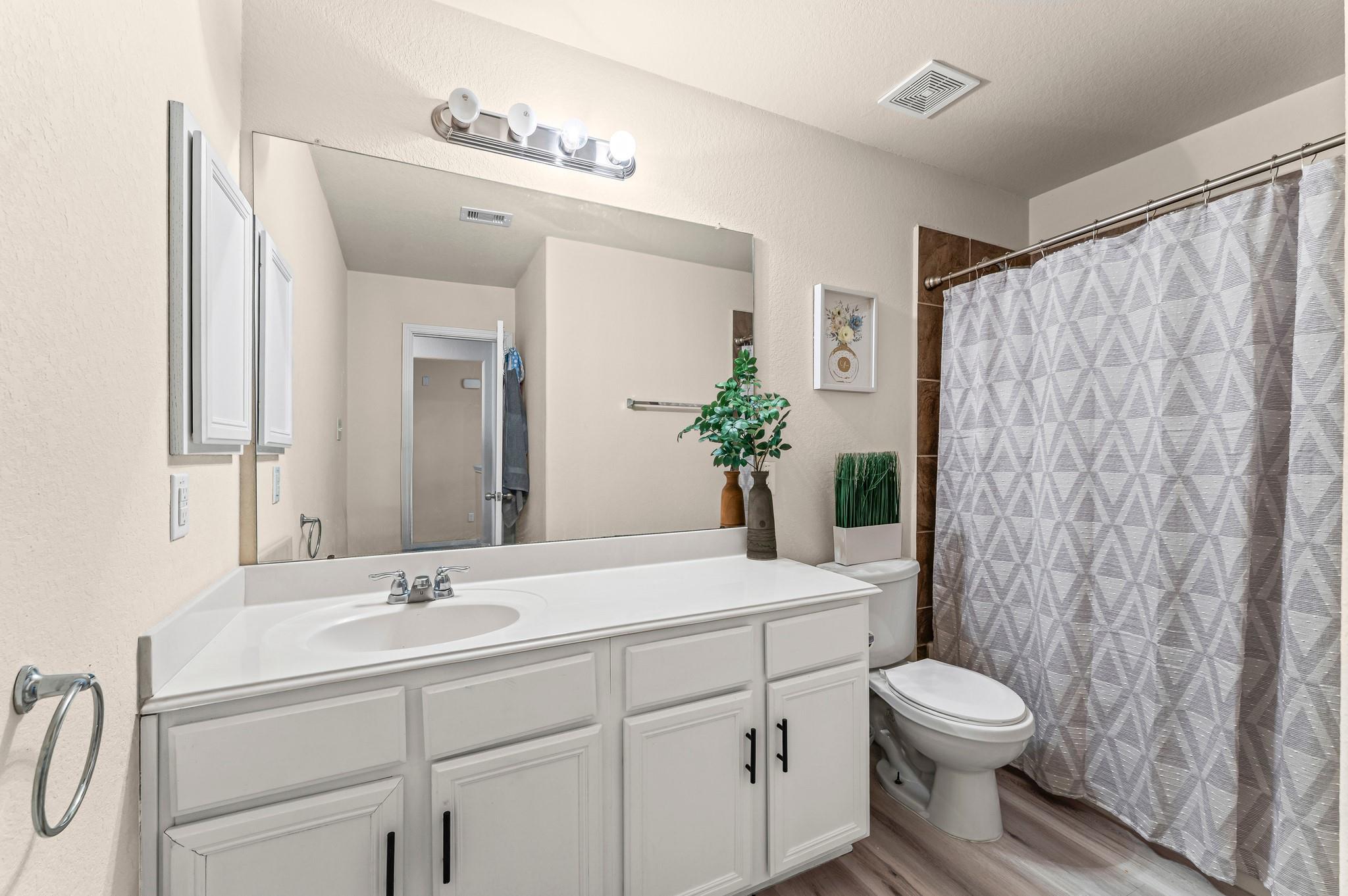 2703 Elm Crossing Trail