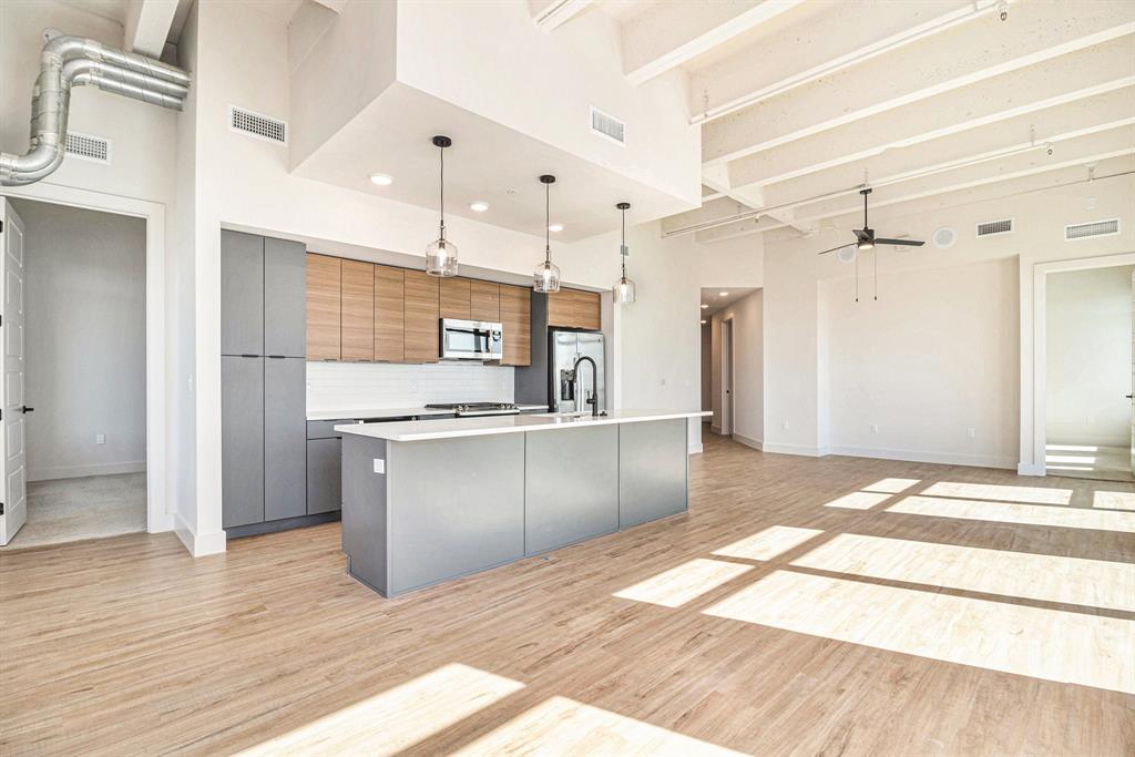 1801 Smith Street # 1810
