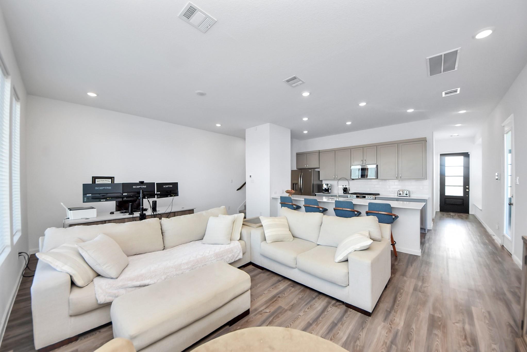 5403 Holly Haven Court