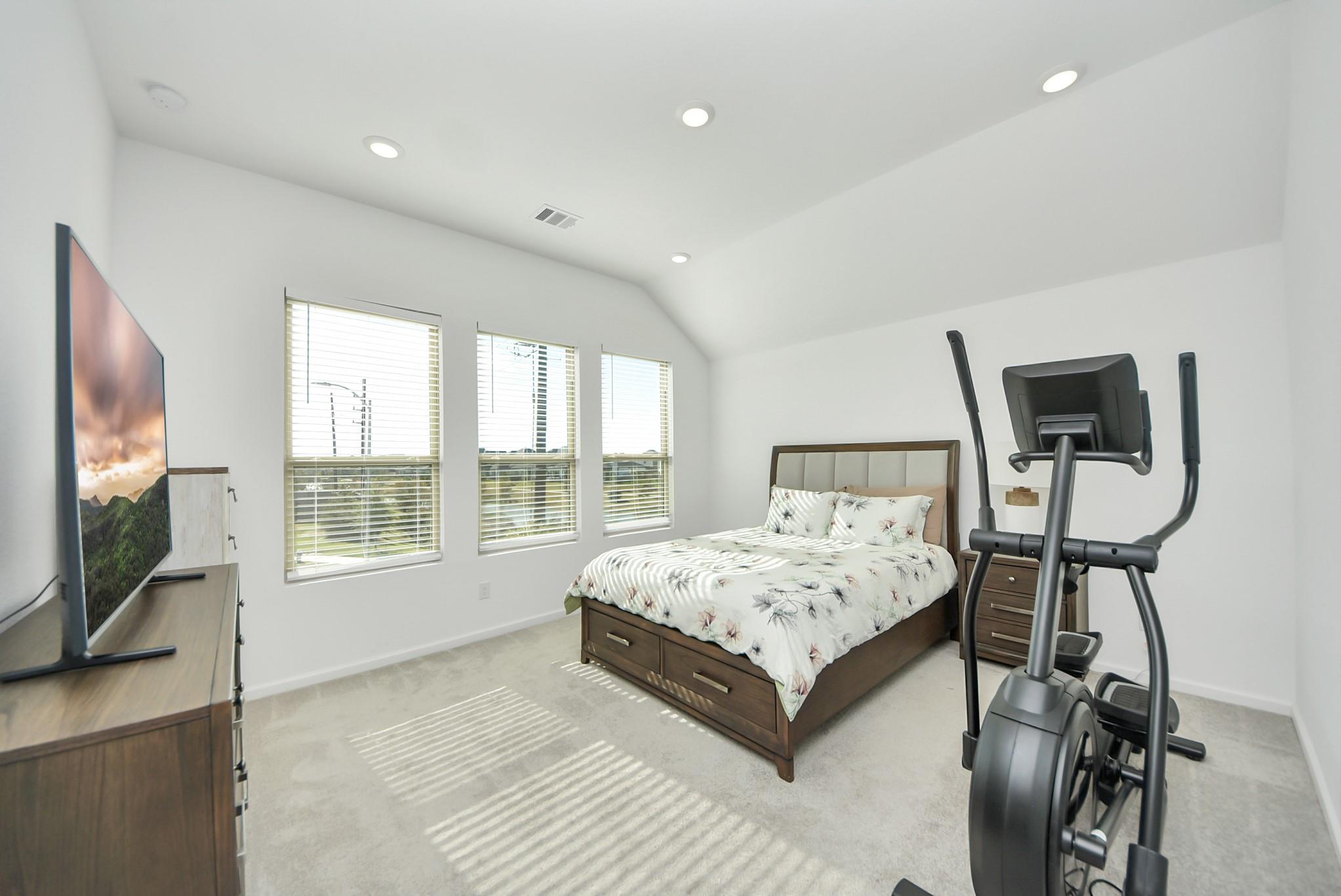 5403 Holly Haven Court