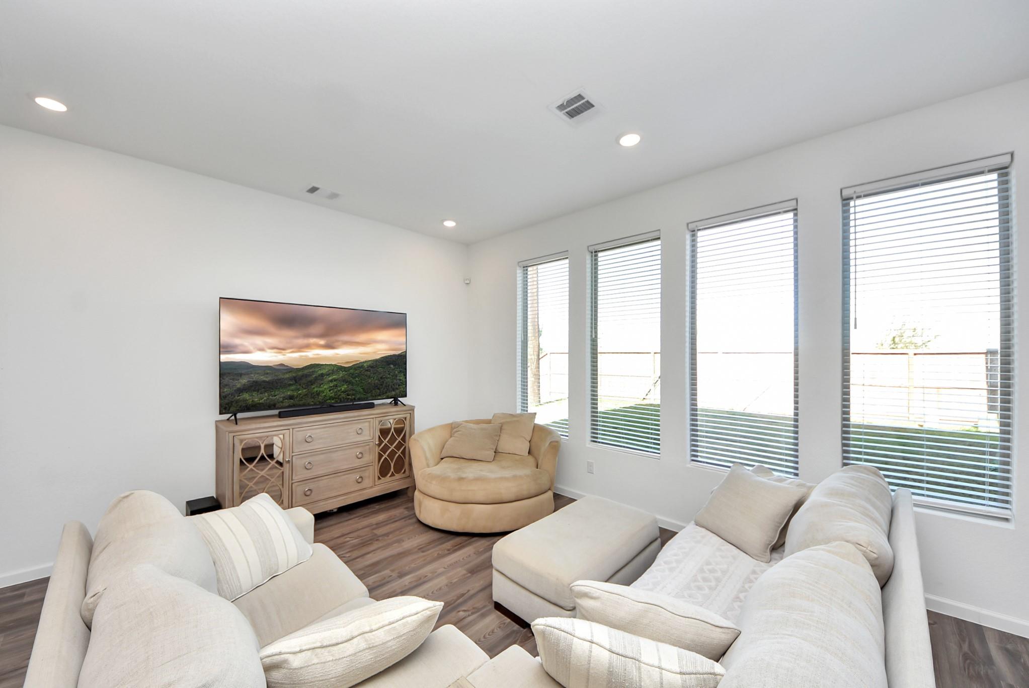 5403 Holly Haven Court