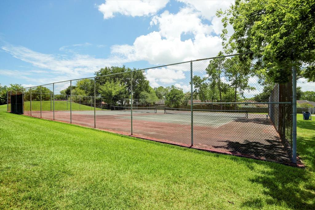 834 Ramada Drive