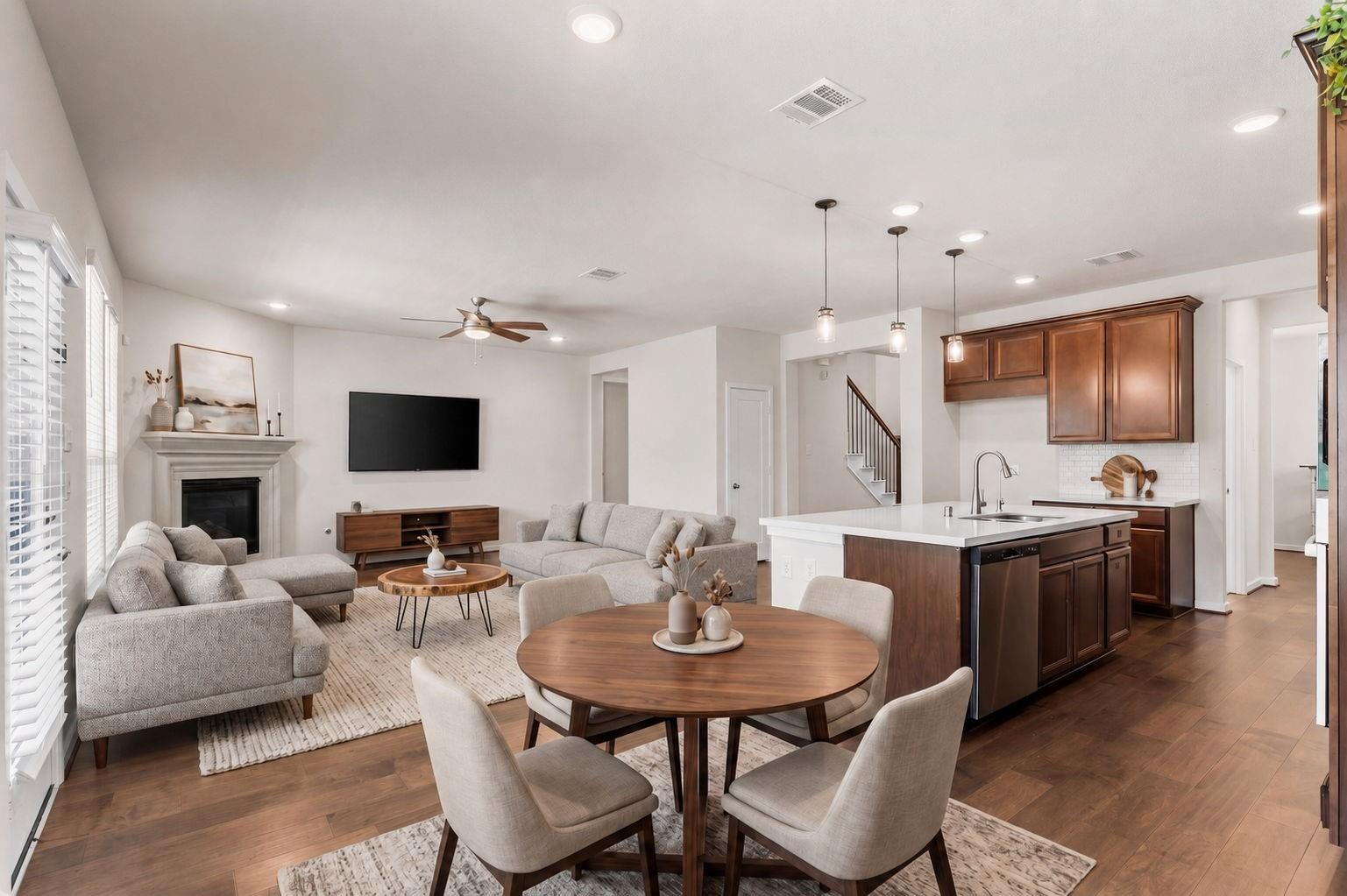 3850 Chapman Bluff Drive