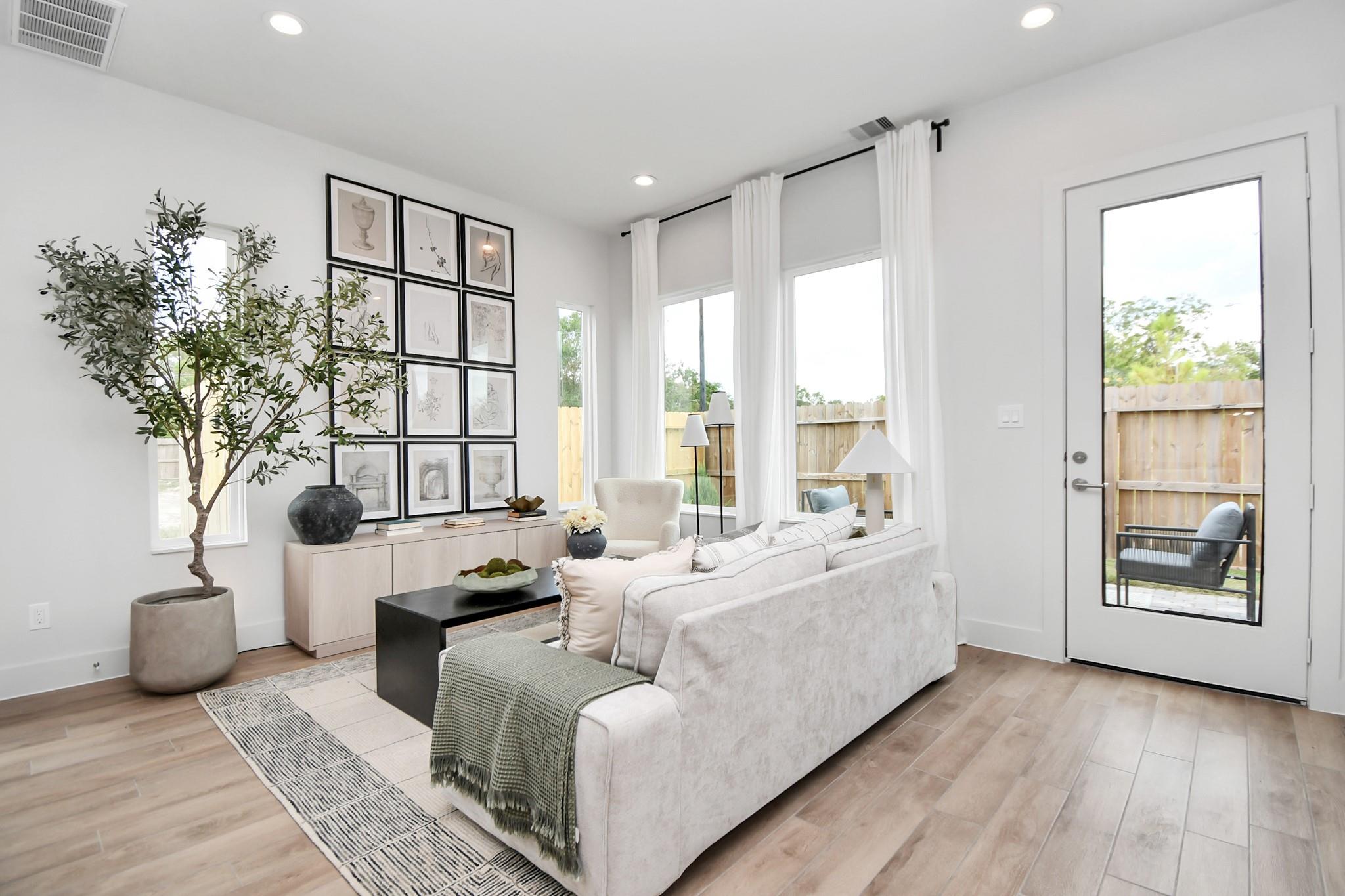 4002 Boho Lane