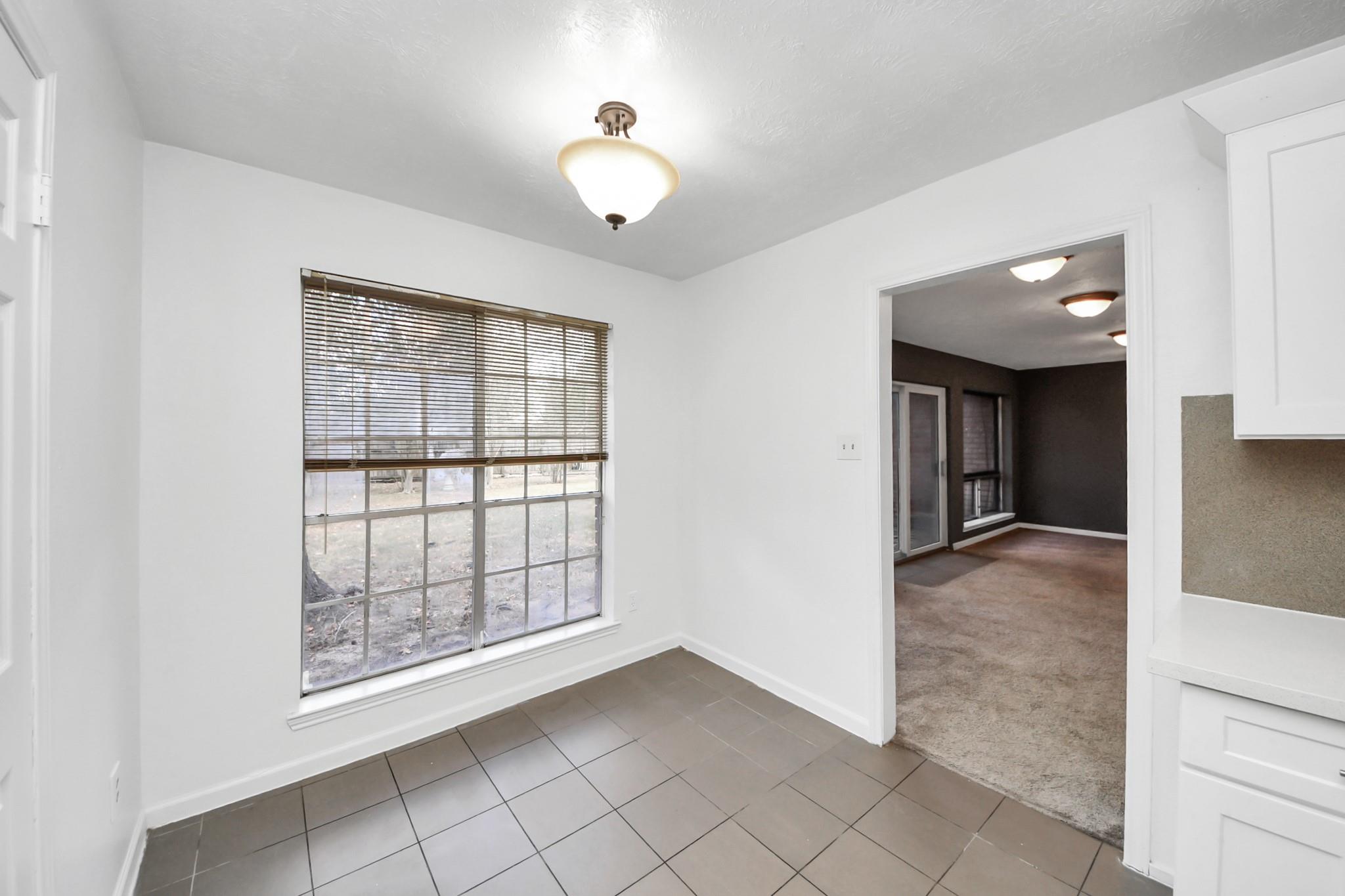 411 Dover Lane, Spring