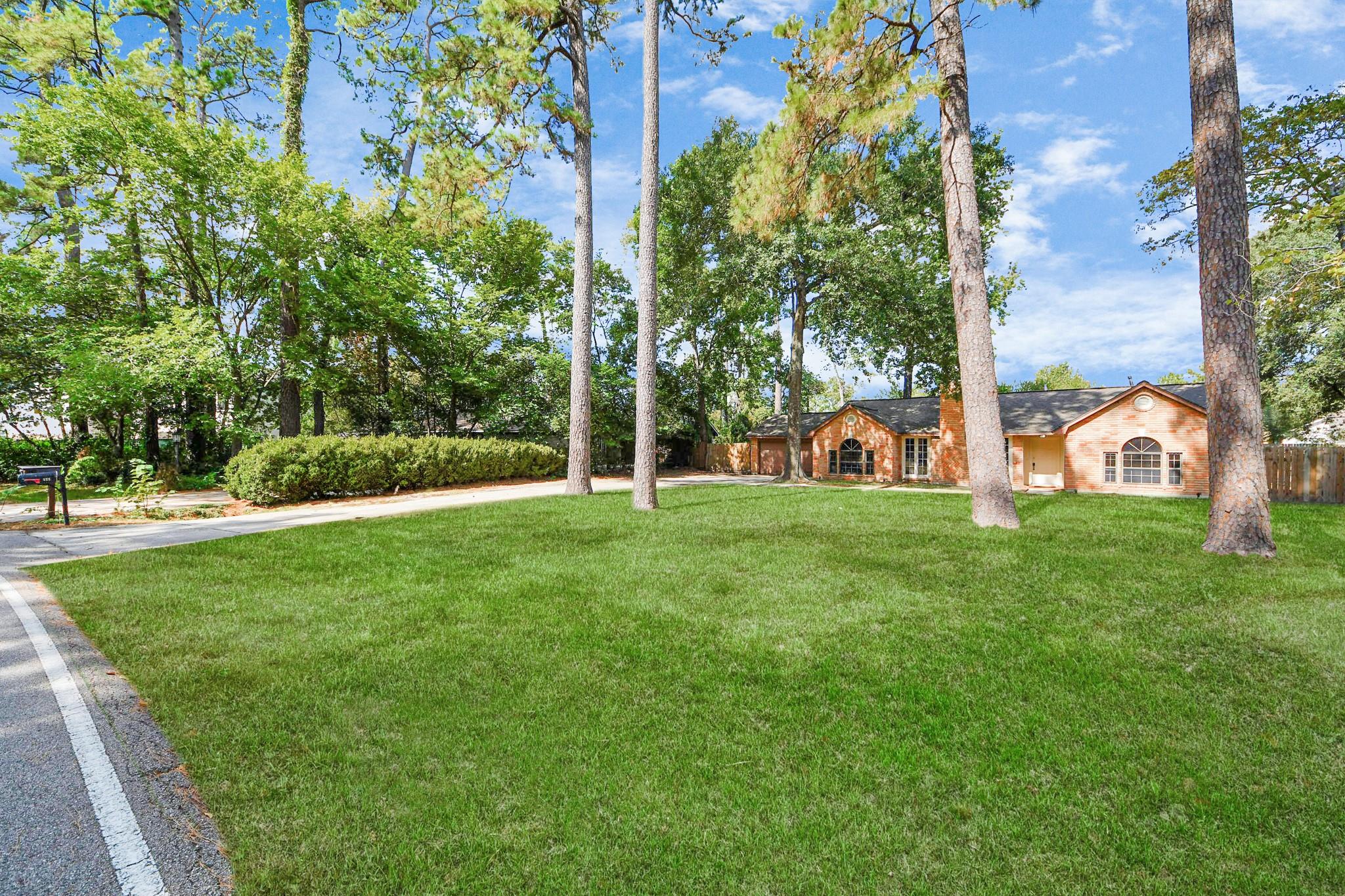 411 Dover Lane, Spring