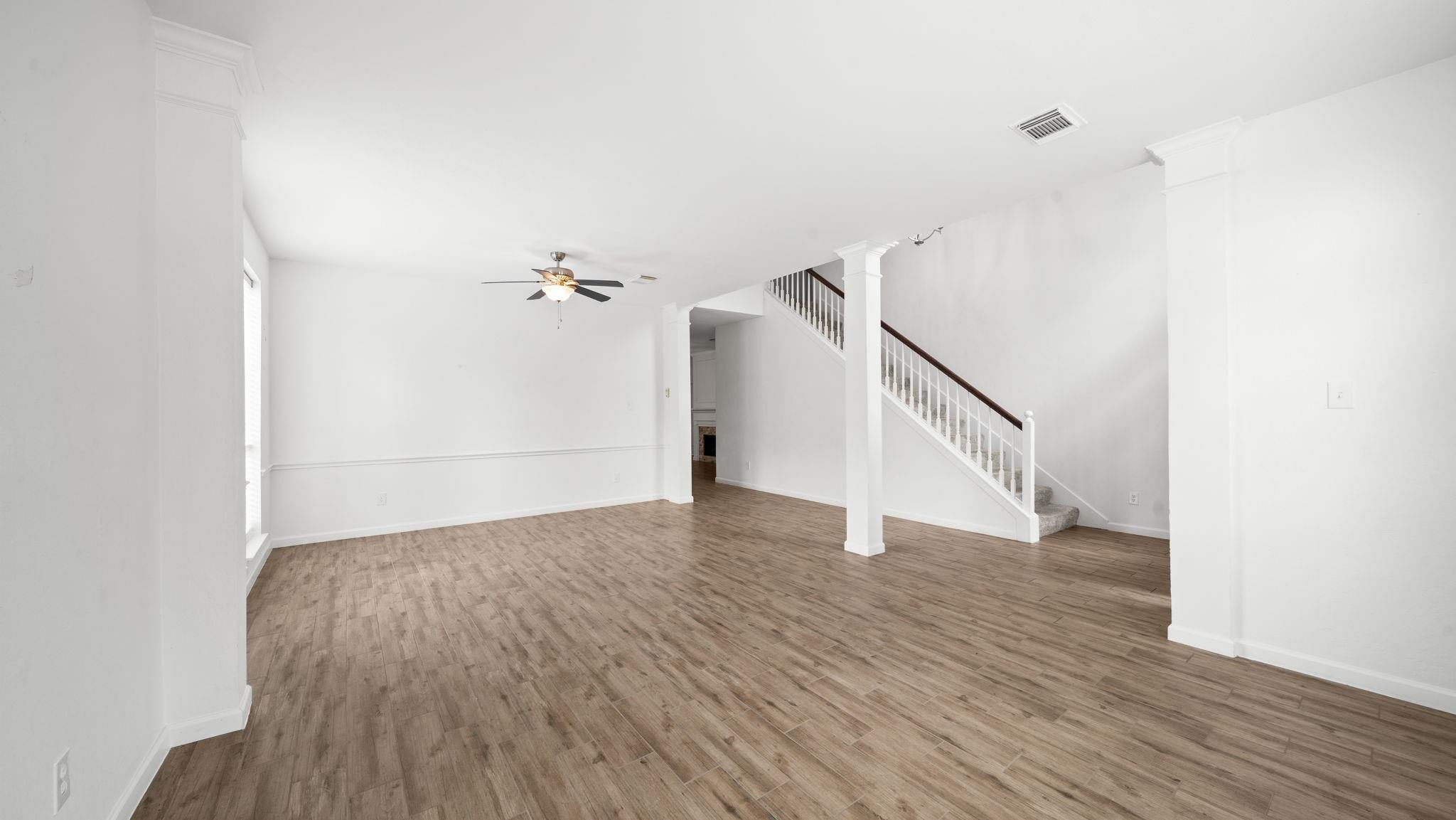 8107 Trophy Place Drive