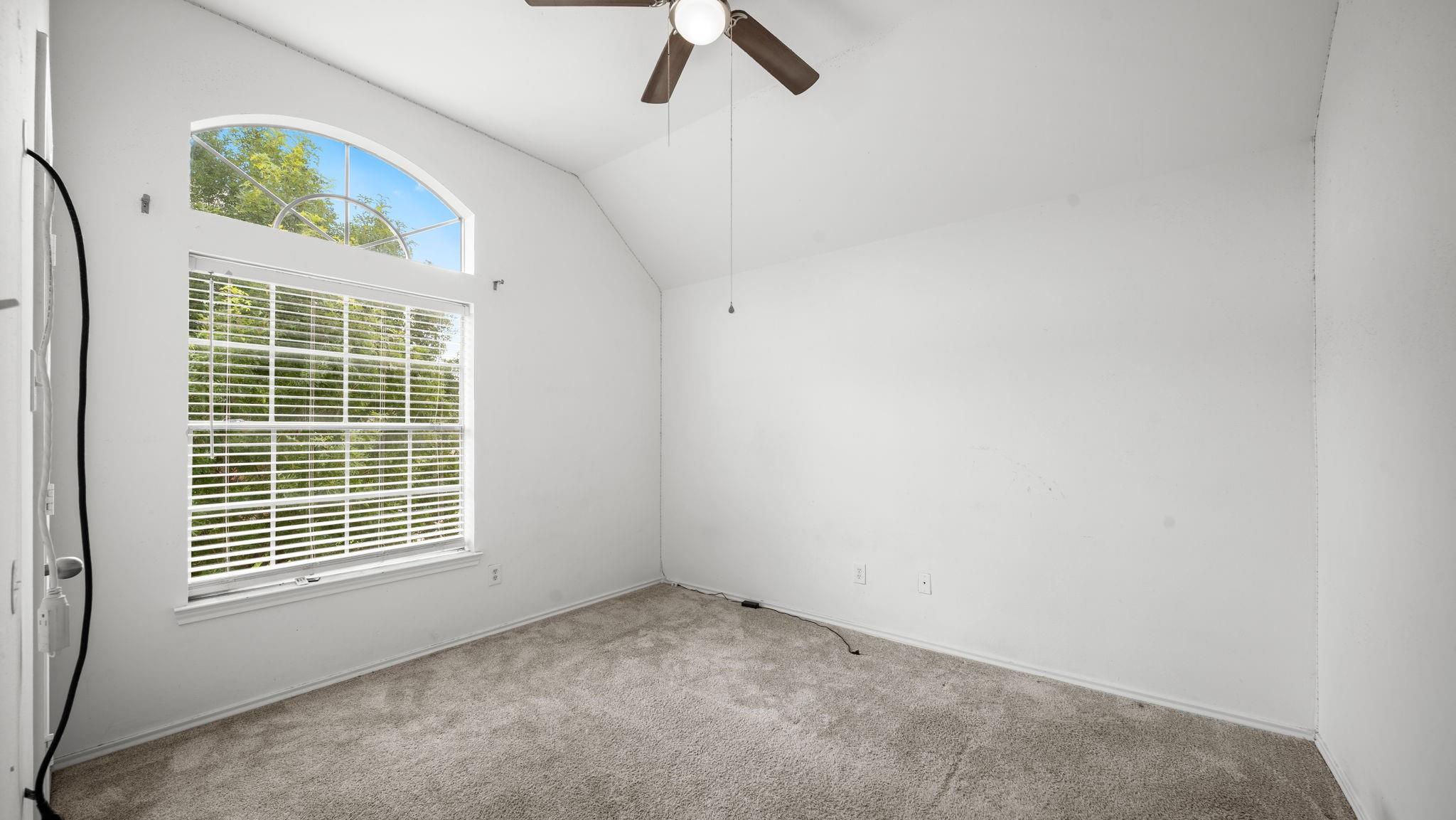 8107 Trophy Place Drive