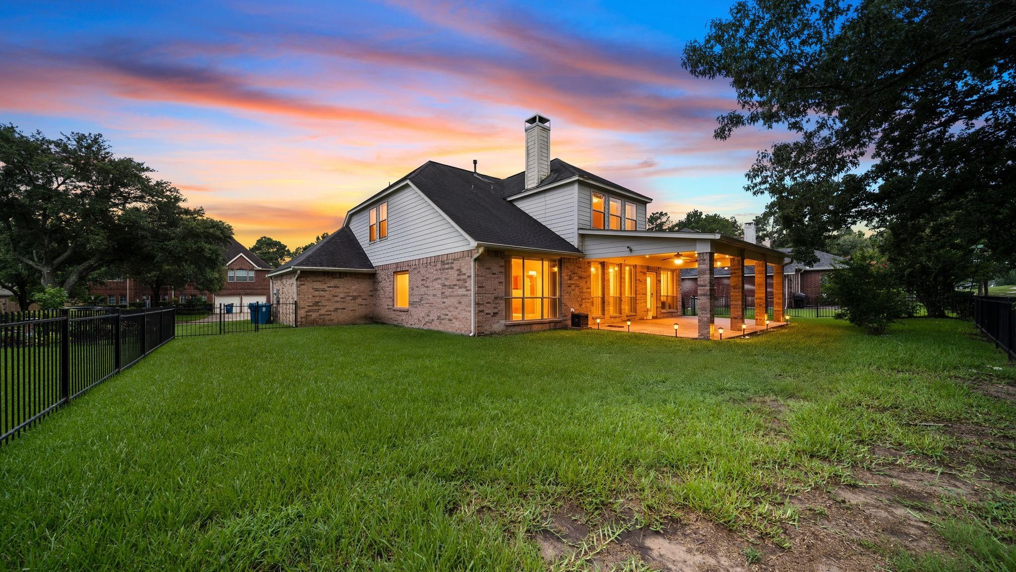 8107 Trophy Place Drive