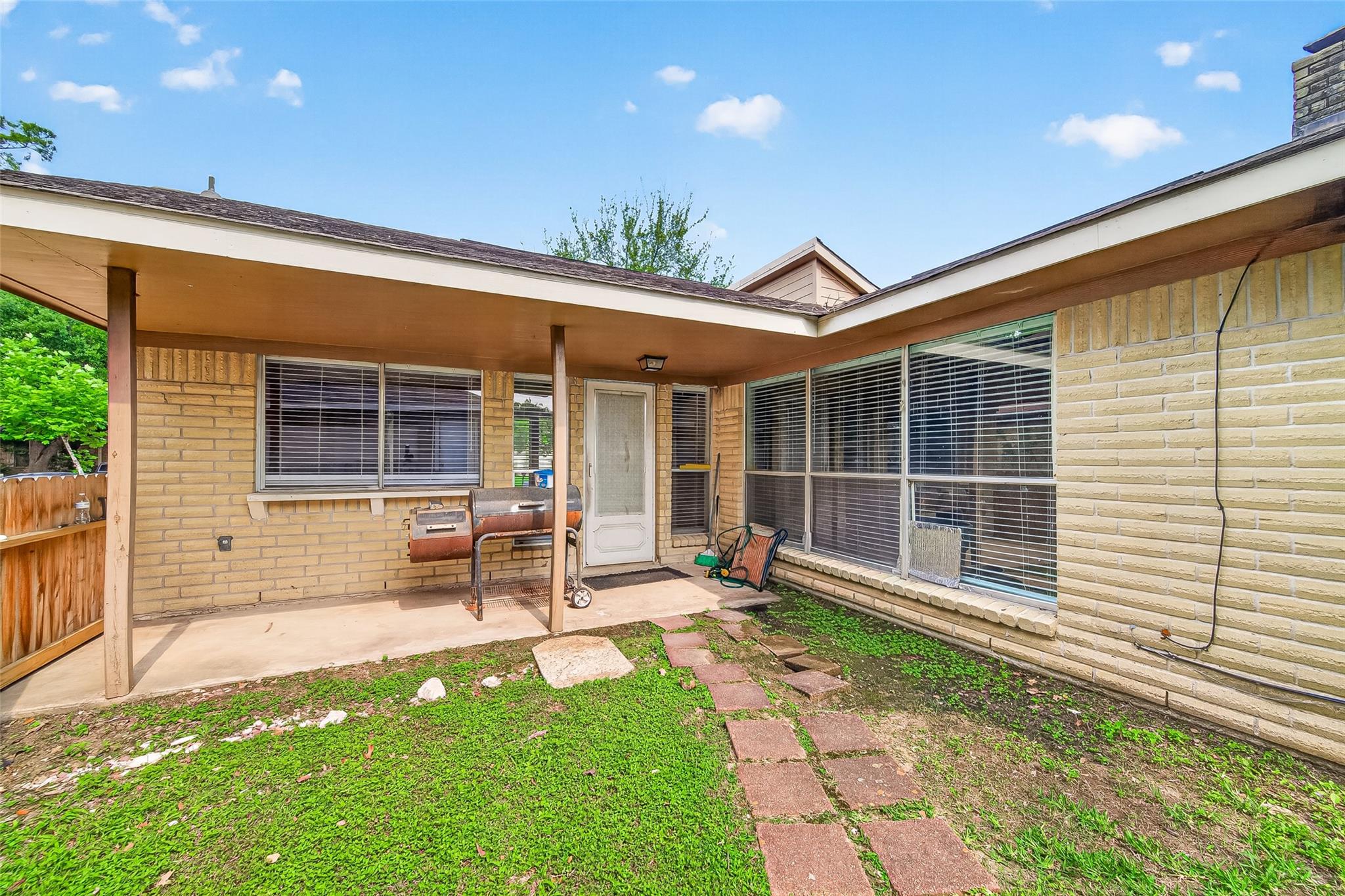 7403 Shady Vale Lane