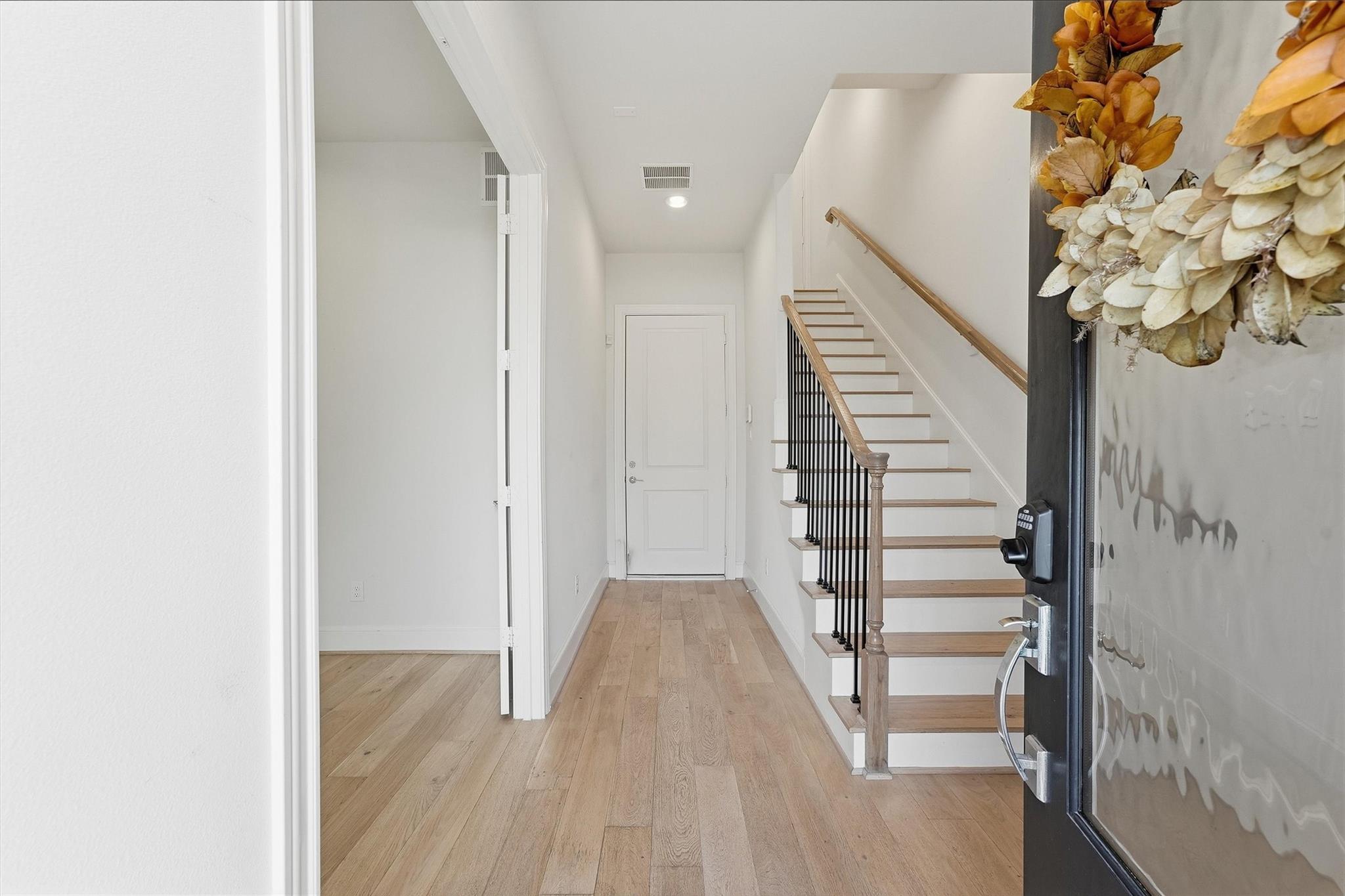 3305 W 11th Street