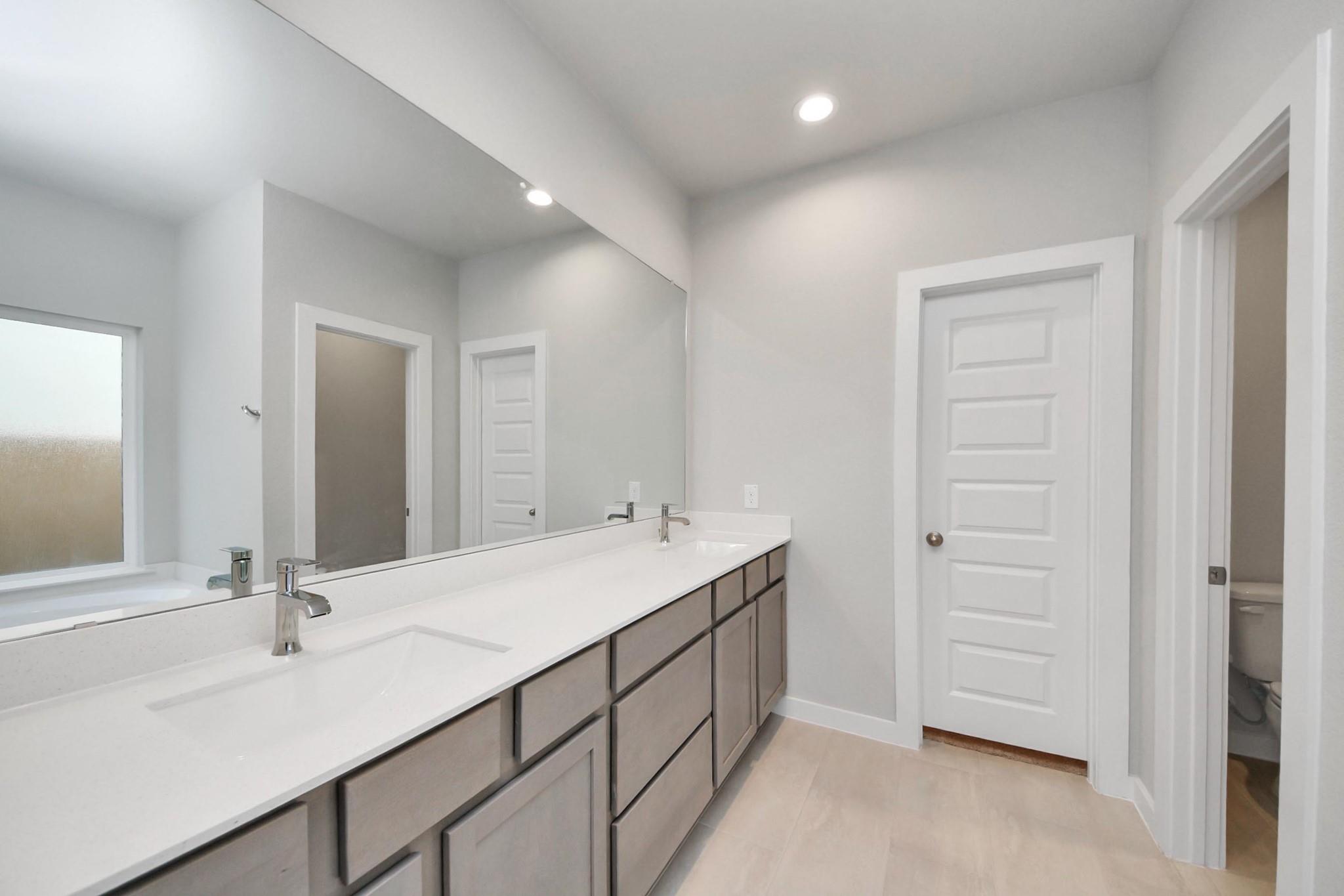 15006 Royal Leaf Drive